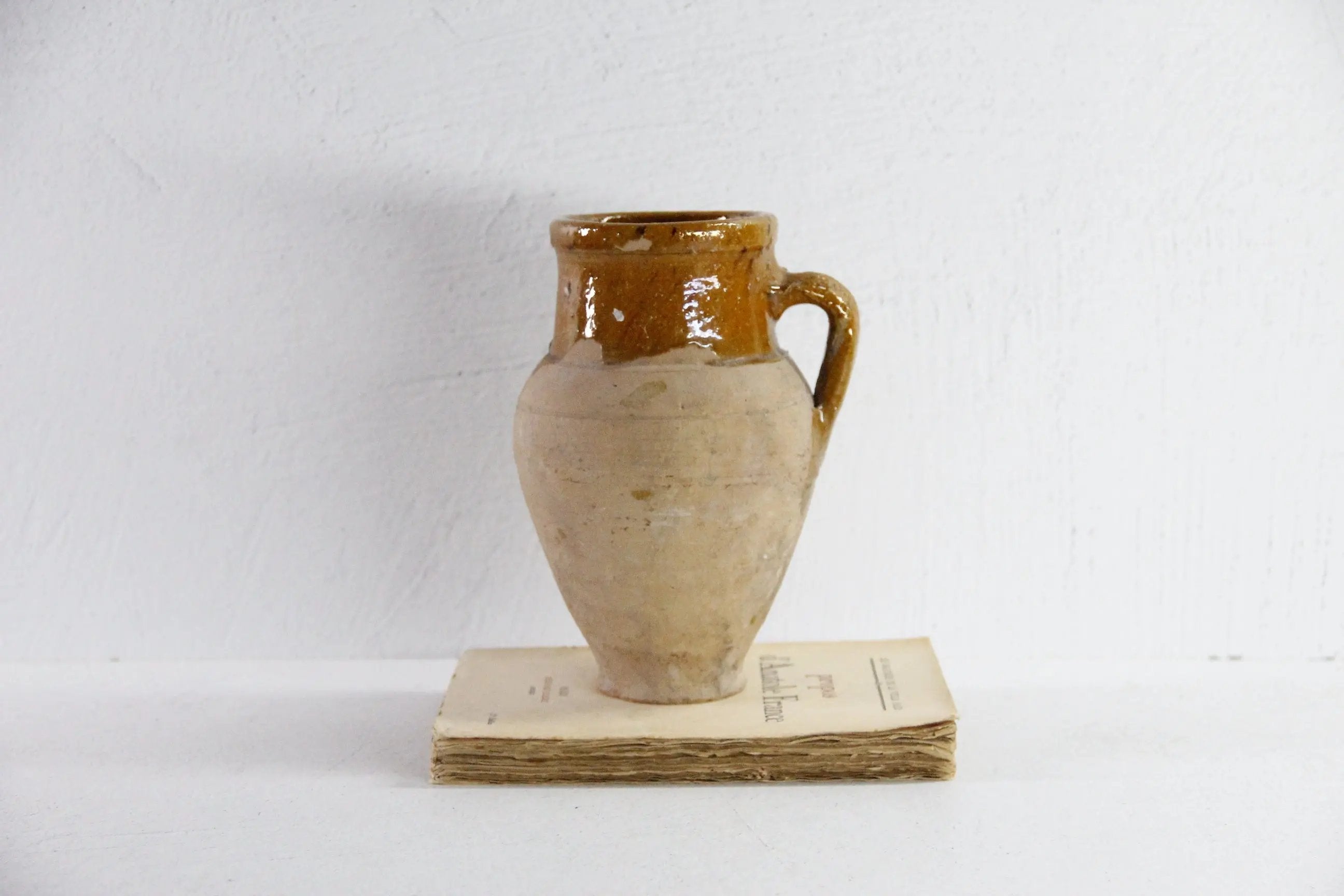 Olive Pot  Debra Hall Lifestyle