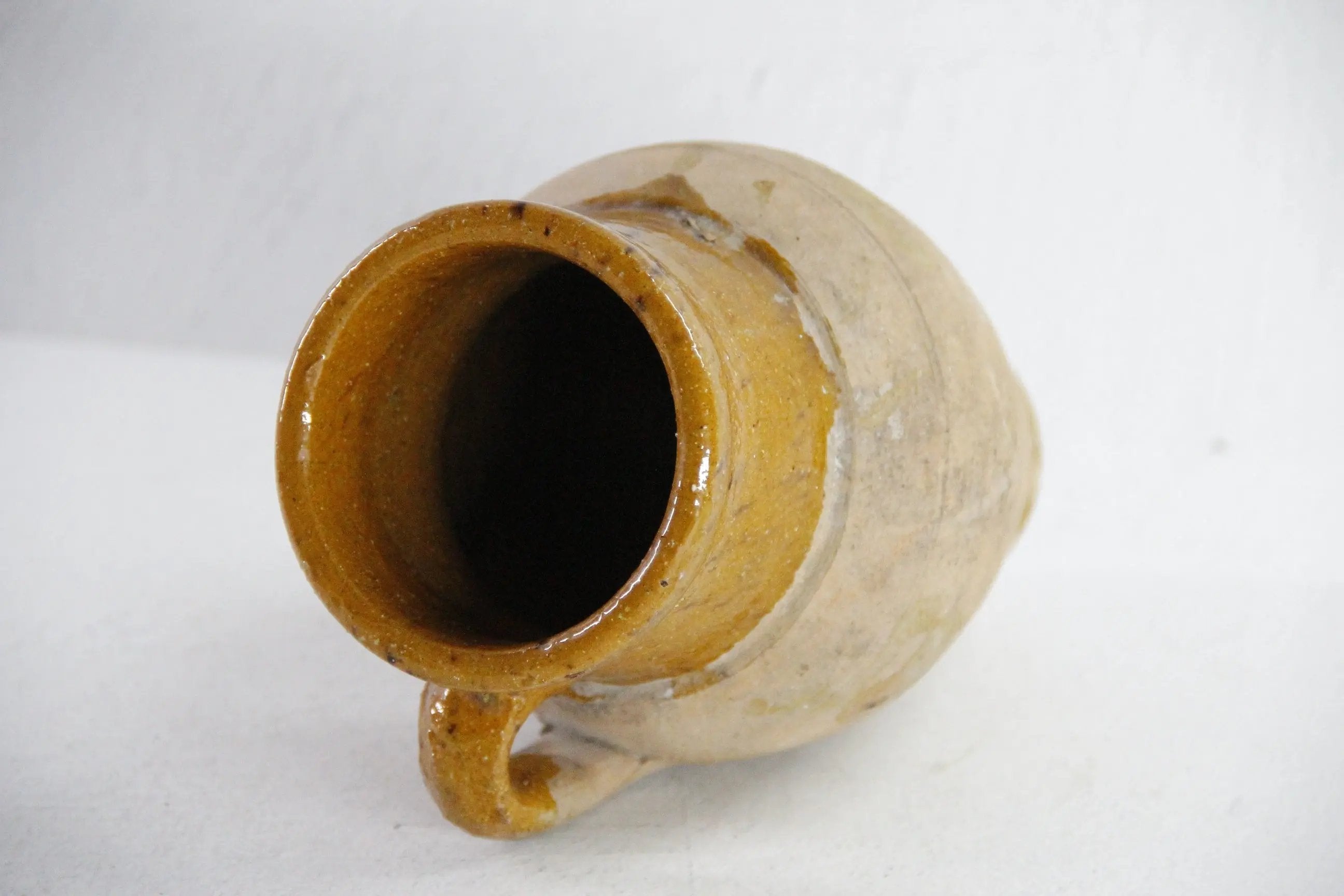 Olive Pot  Debra Hall Lifestyle