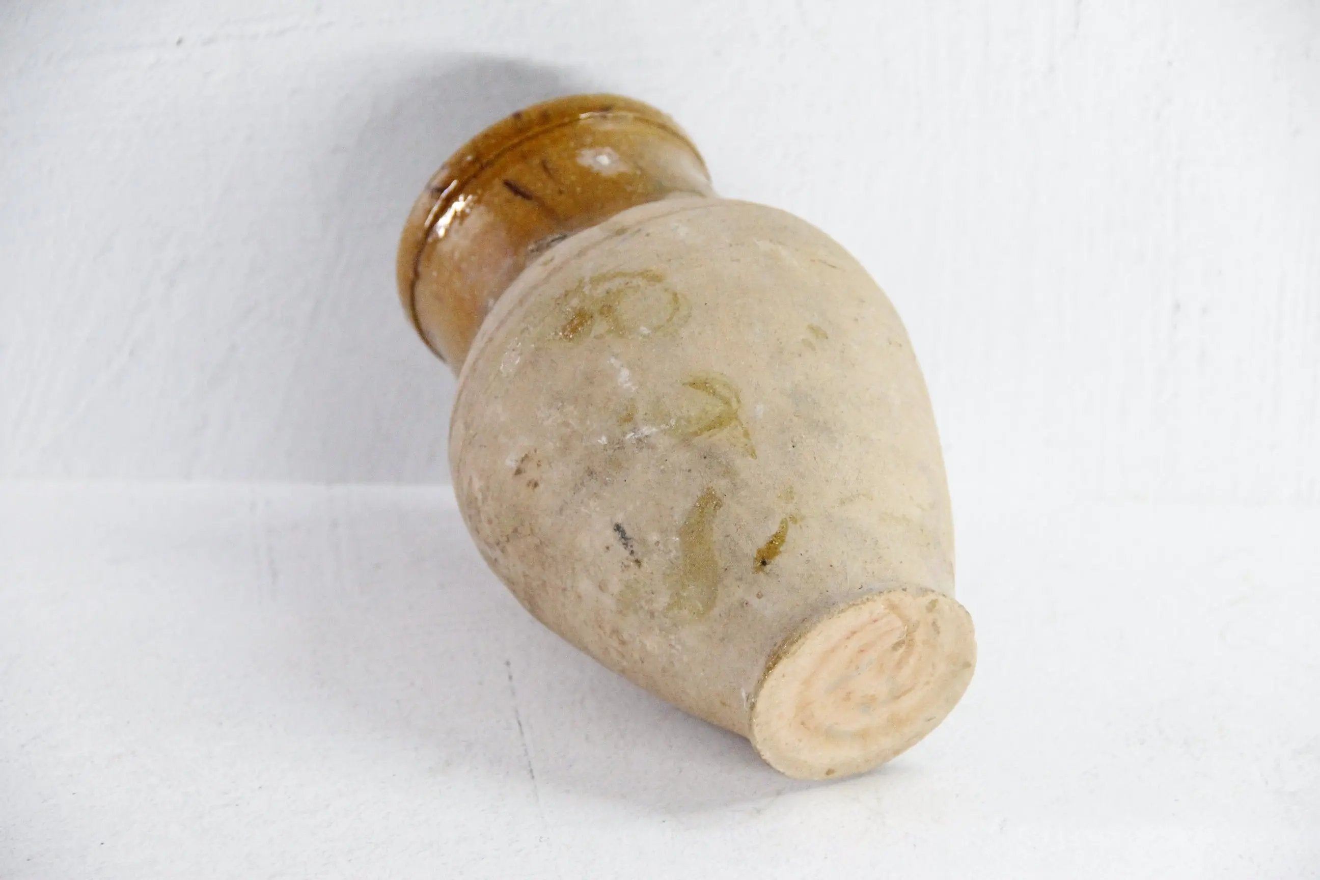 Olive Pot  Debra Hall Lifestyle