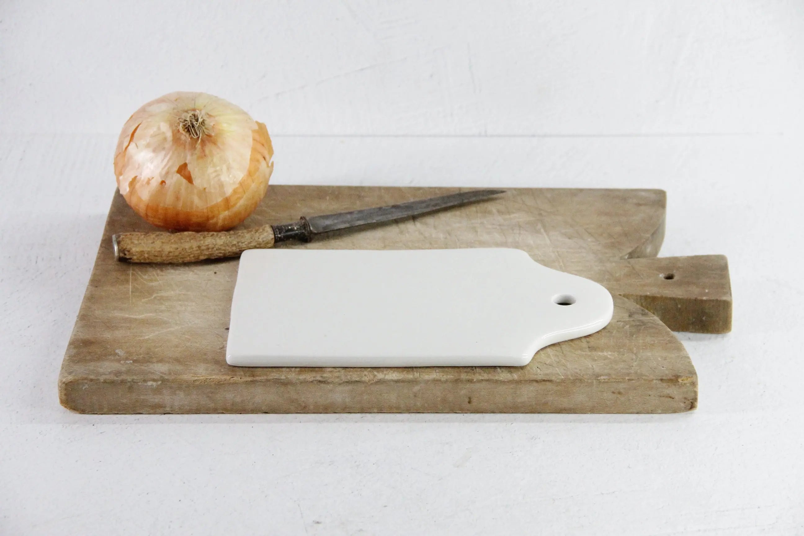 Onion Board | Vintage Apilco France Breakfast Board