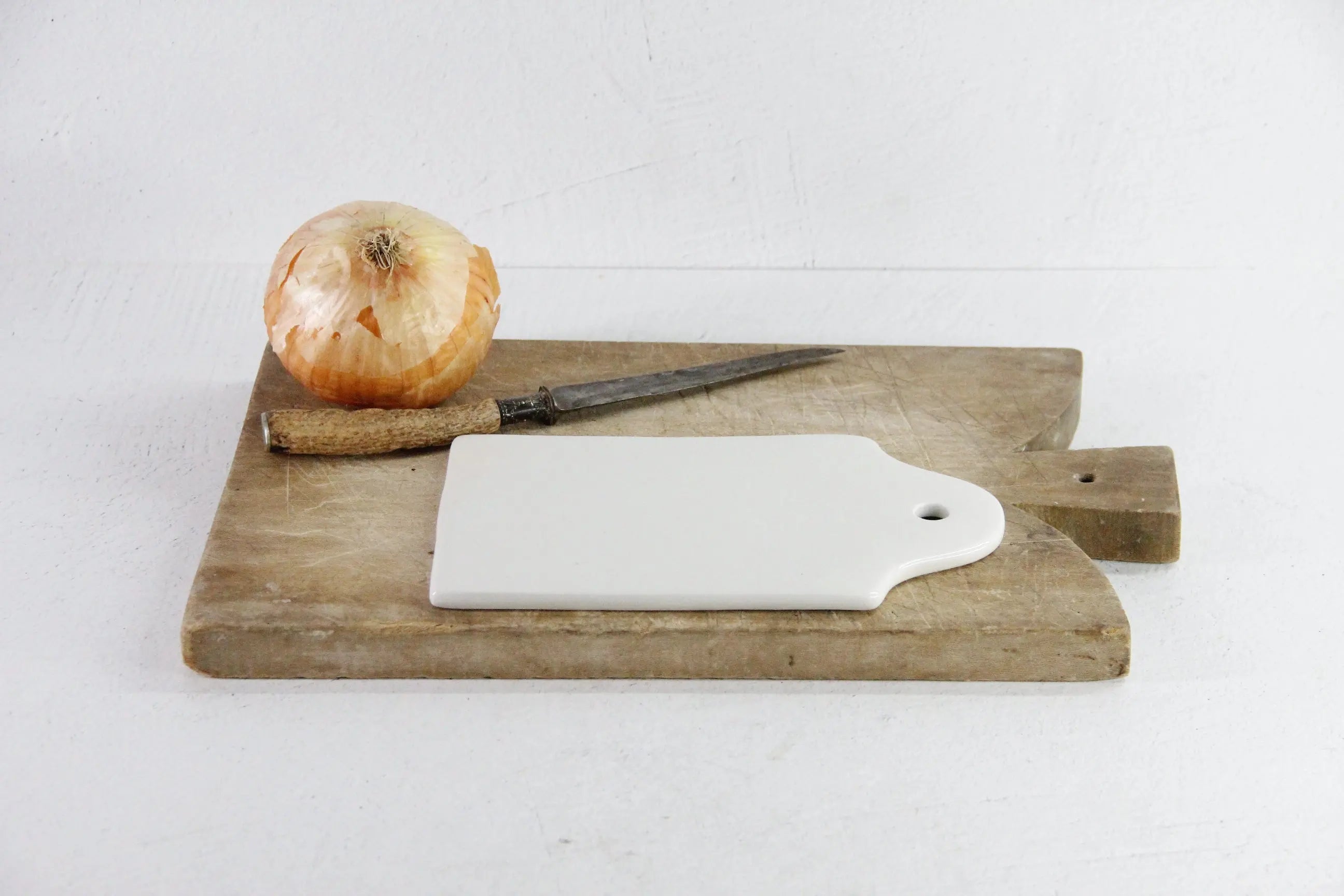 Onion Board | Vintage Apilco France Breakfast Board