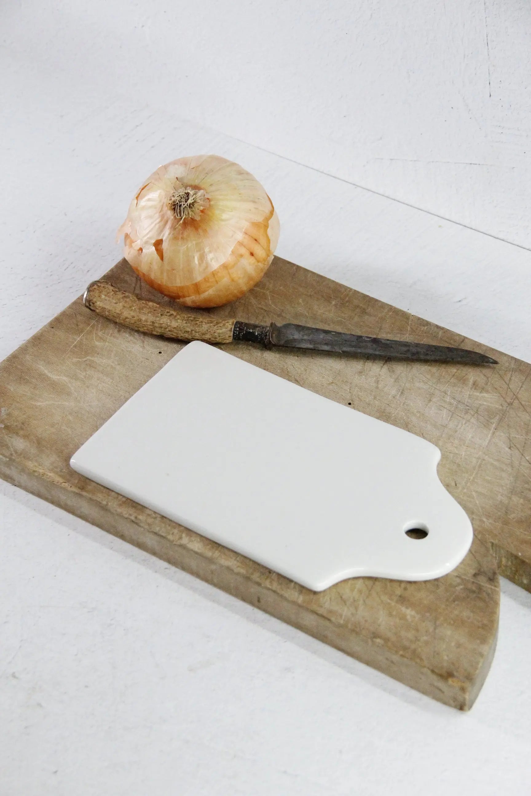 Onion Board | Vintage Apilco France Breakfast Board