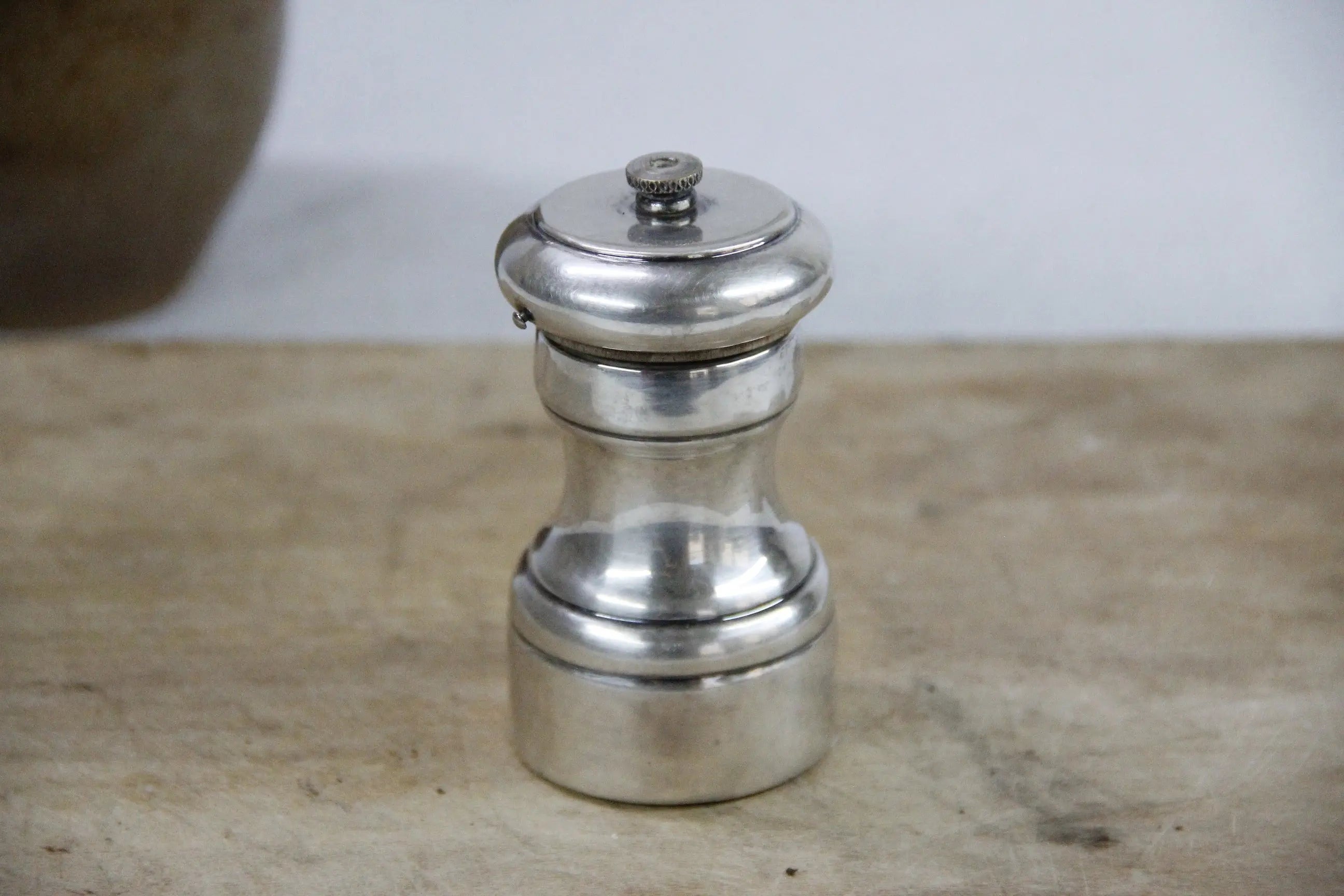 Vintage Silver salt and pepper deals mills Italy