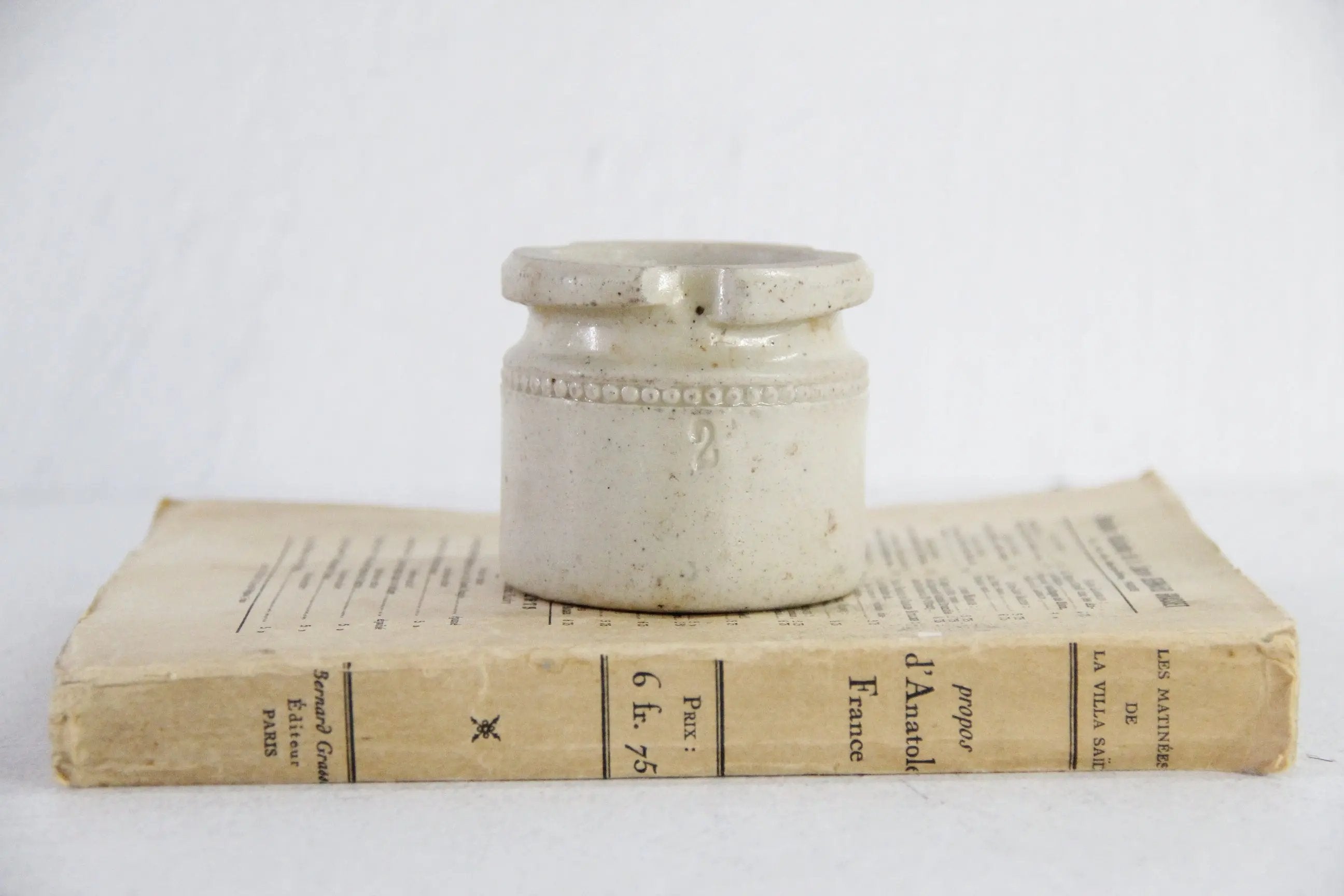 Stoneware Caviar Jar | Doulton Lambeth Stamped Pot  Debra Hall Lifestyle