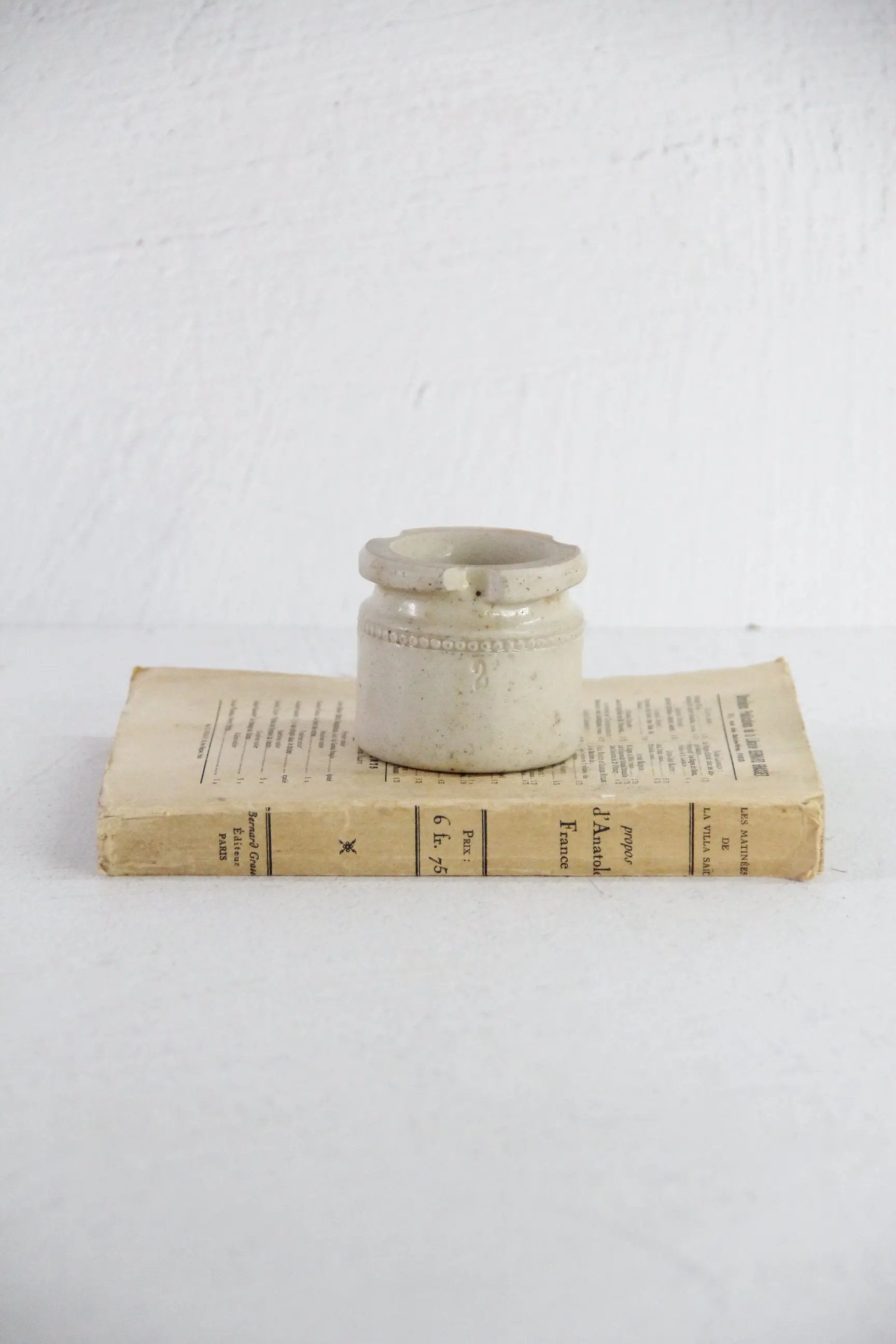 Stoneware Caviar Jar | Doulton Lambeth Stamped Pot  Debra Hall Lifestyle