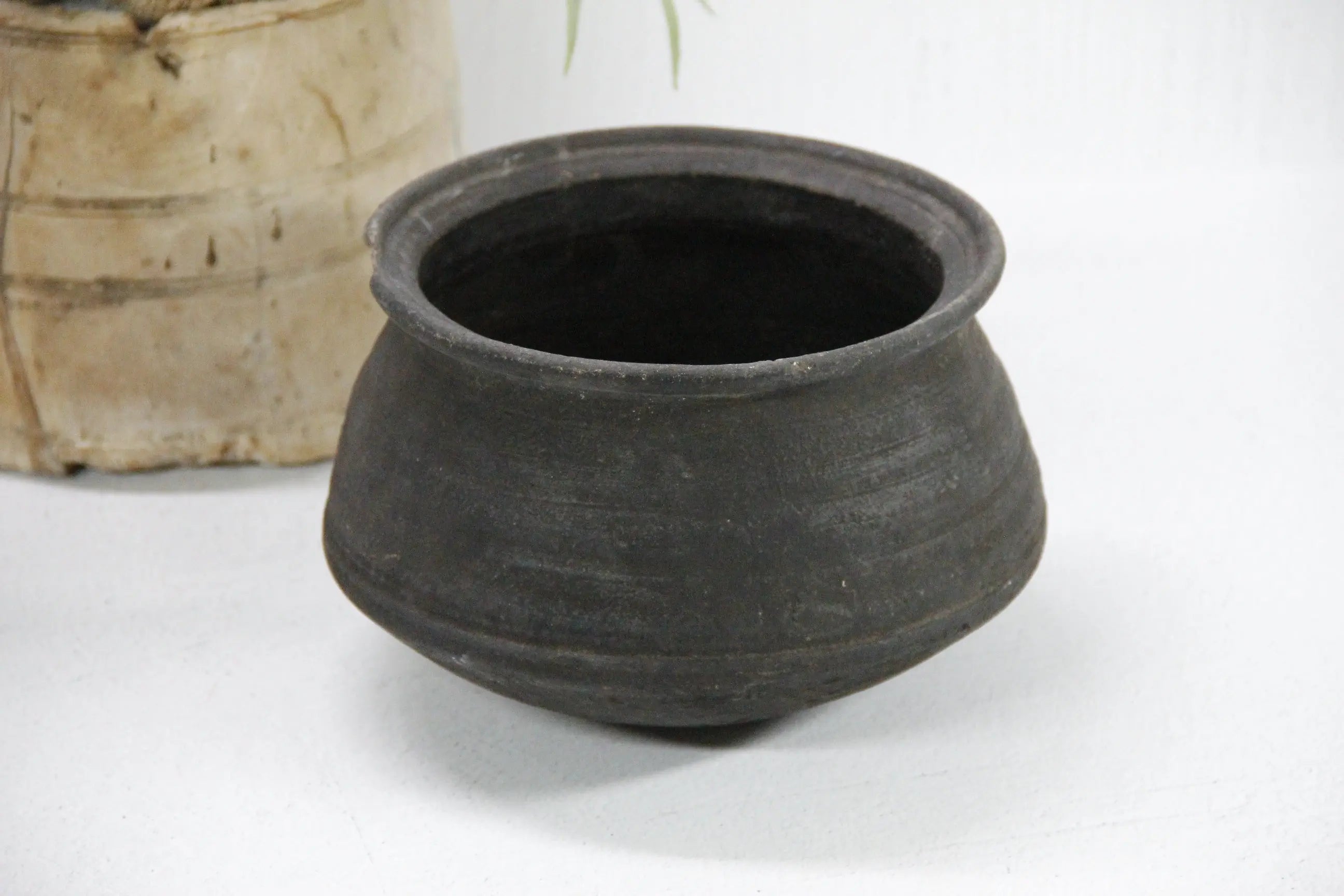 Vintage Clay Pot Large | Cook Vessel  Debra Hall Lifestyle