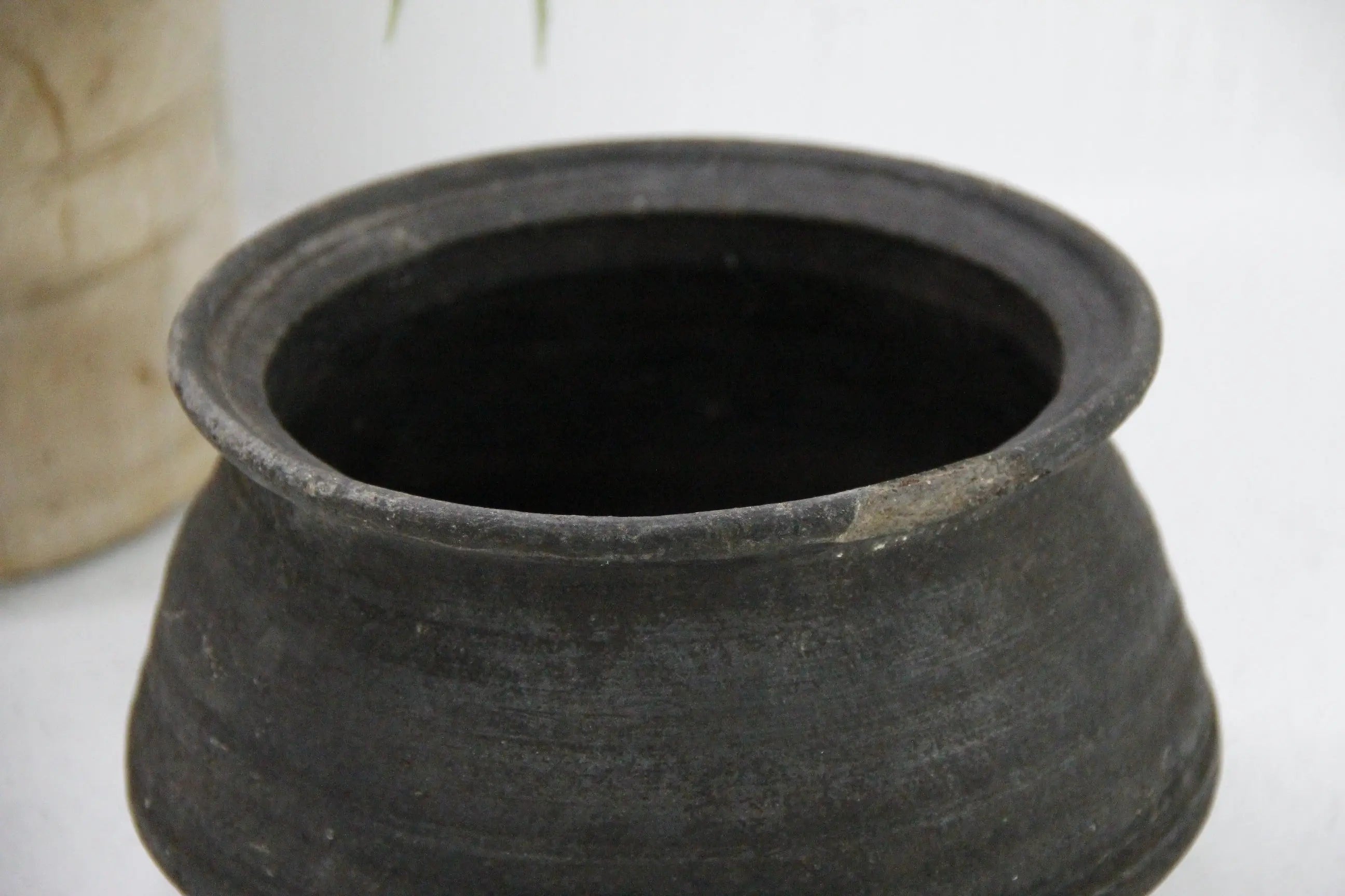 Vintage Clay Pot Large | Cook Vessel  Debra Hall Lifestyle