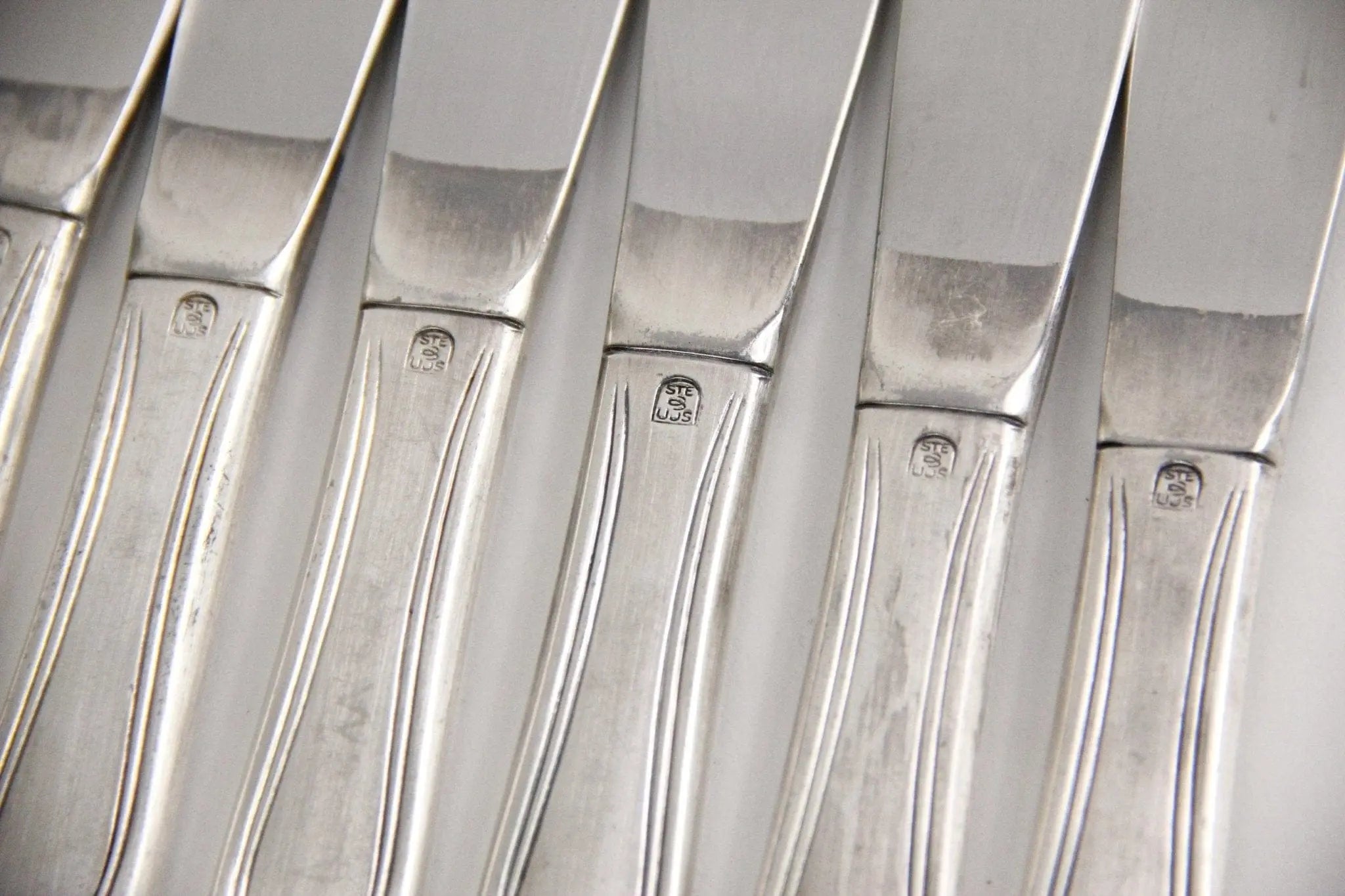 Vintage French Knives | Dinner 5 Pcs.  Debra Hall Lifestyle