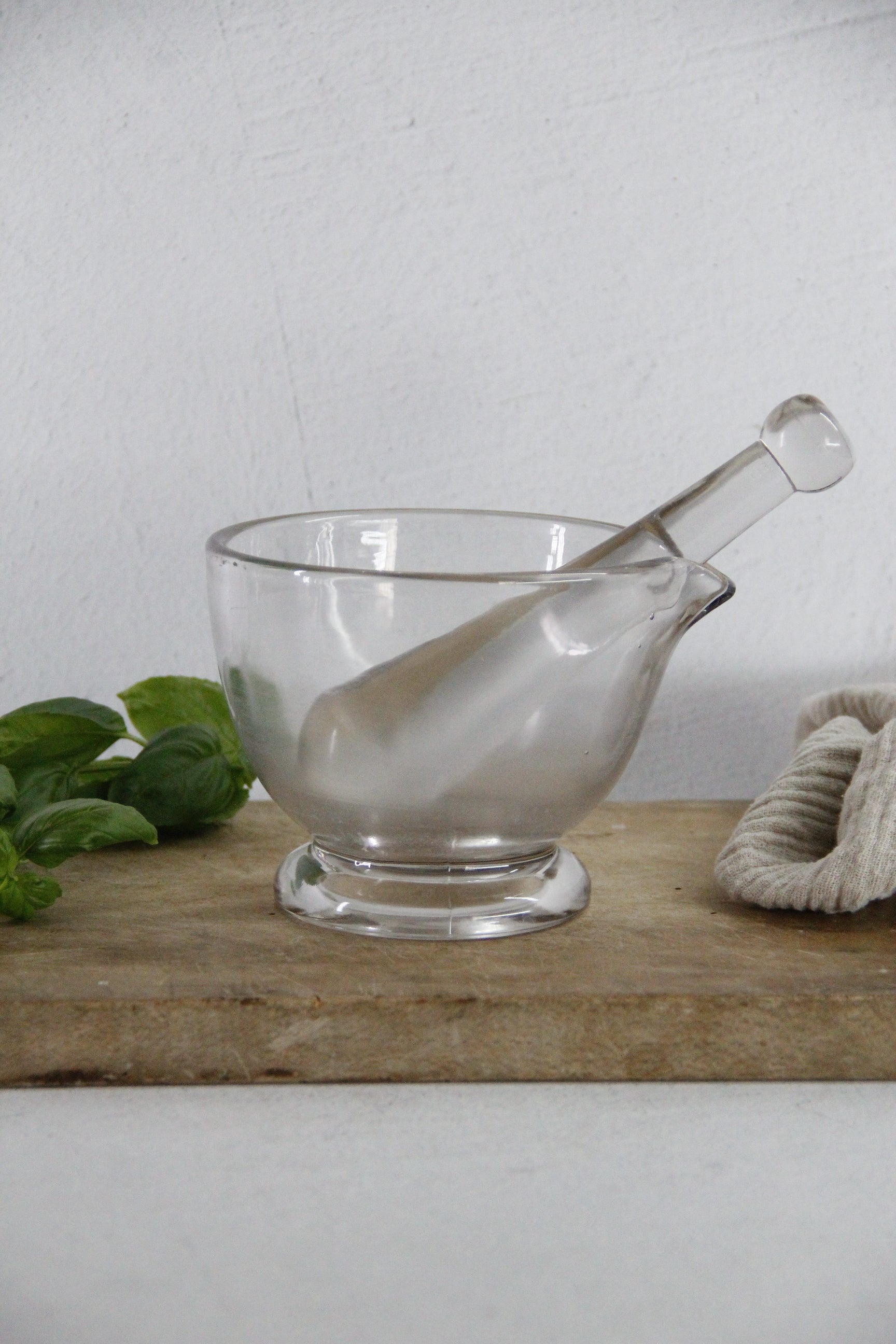 Vintage Glass Mortar and Pestle 16 OZ| Clear Bubbled Glass Set