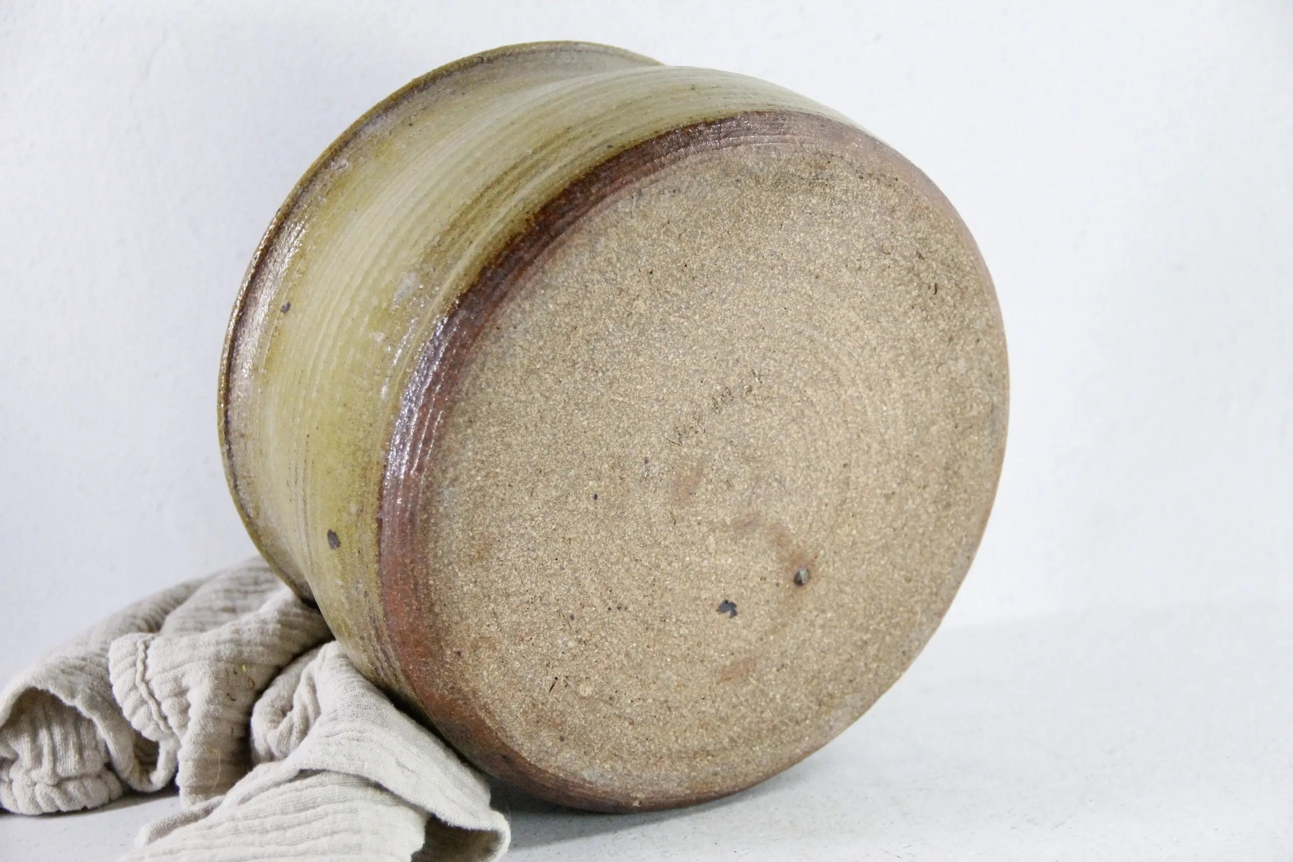 Vintage Pottery Planter | Large Green Studio Art Pot  Debra Hall Lifestyle