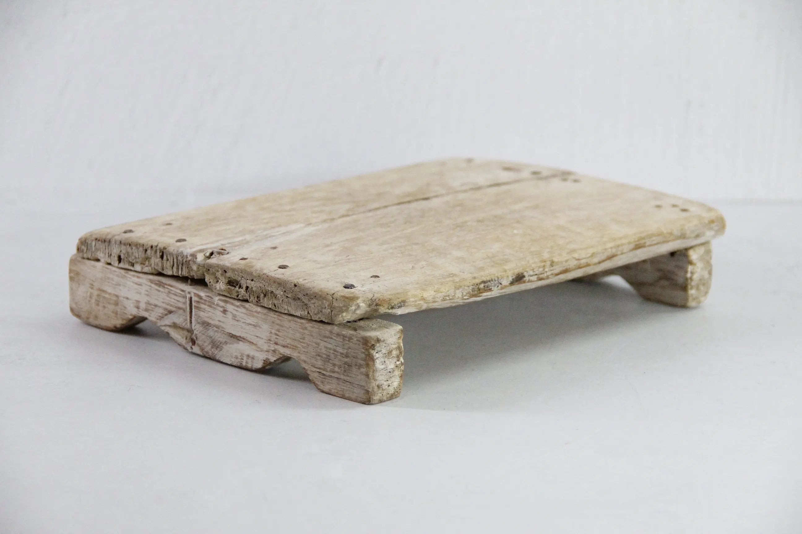 Vintage Wood Riser | Bleached Teak Bajot Board/Natural Tray  Debra Hall Lifestyle