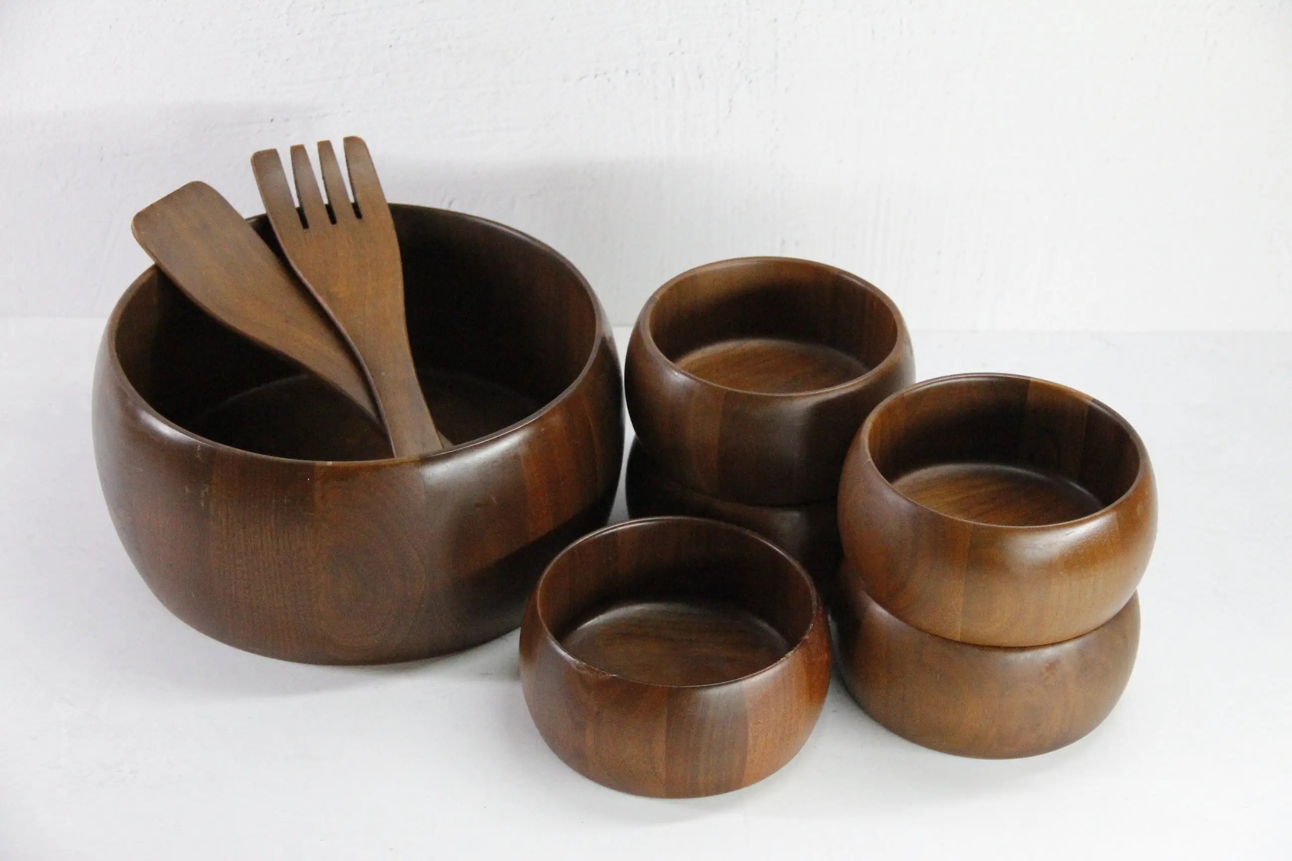 Vintage Wooden Salad Bowl Set | Walnut 6 Piece Set  Debra Hall Lifestyle