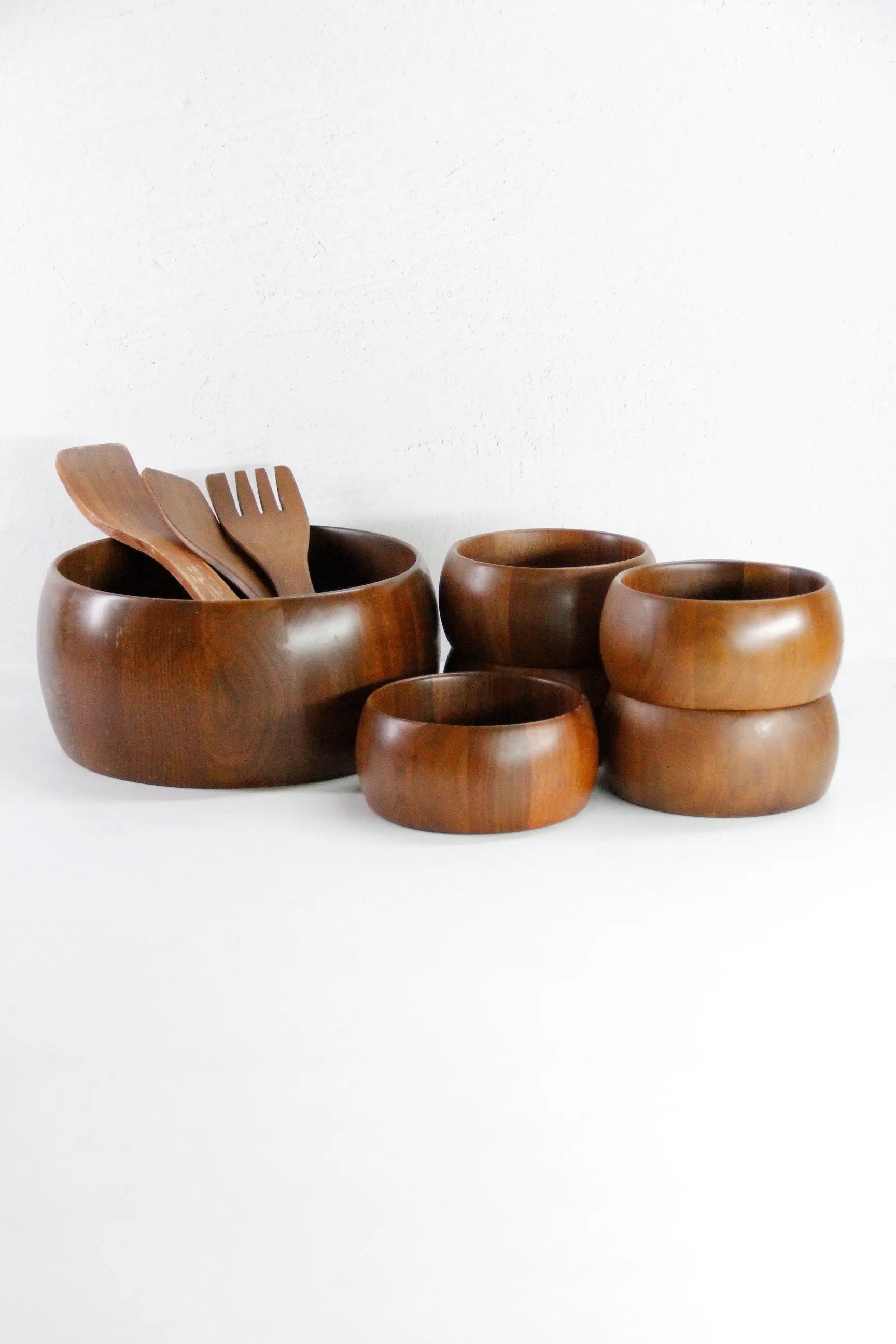 Vintage Wooden Salad Bowl Set | Walnut 6 Piece Set  Debra Hall Lifestyle
