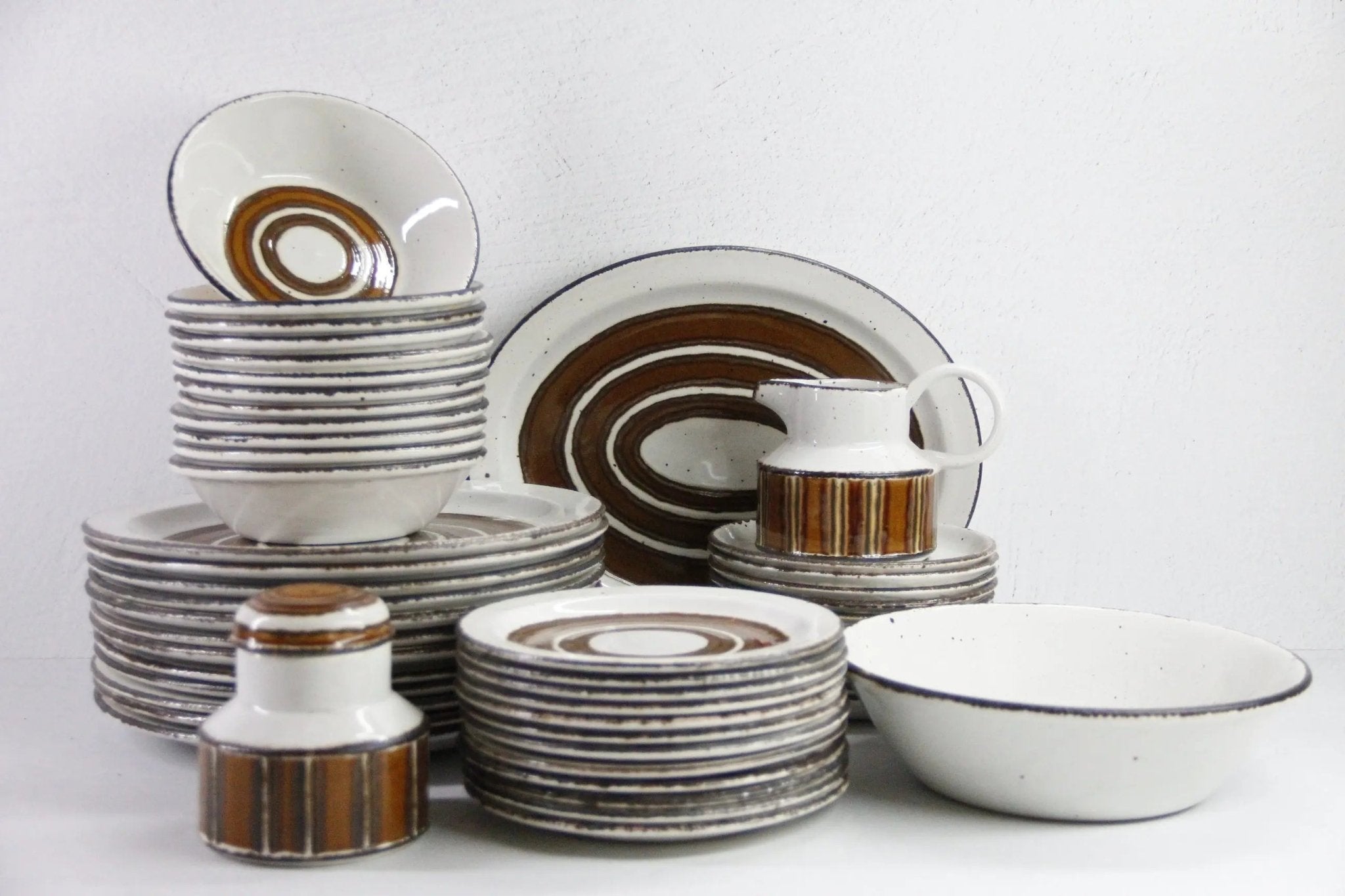 Assorted Stonehenge Midwinter Earth Dishes | Pottery Dishes - Debra Hall Lifestyle