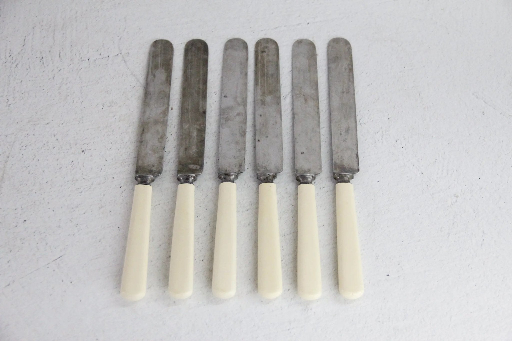 Celluloid Knives | Antique Set of 6 Flatware Dinner Knife - Debra Hall Lifestyle