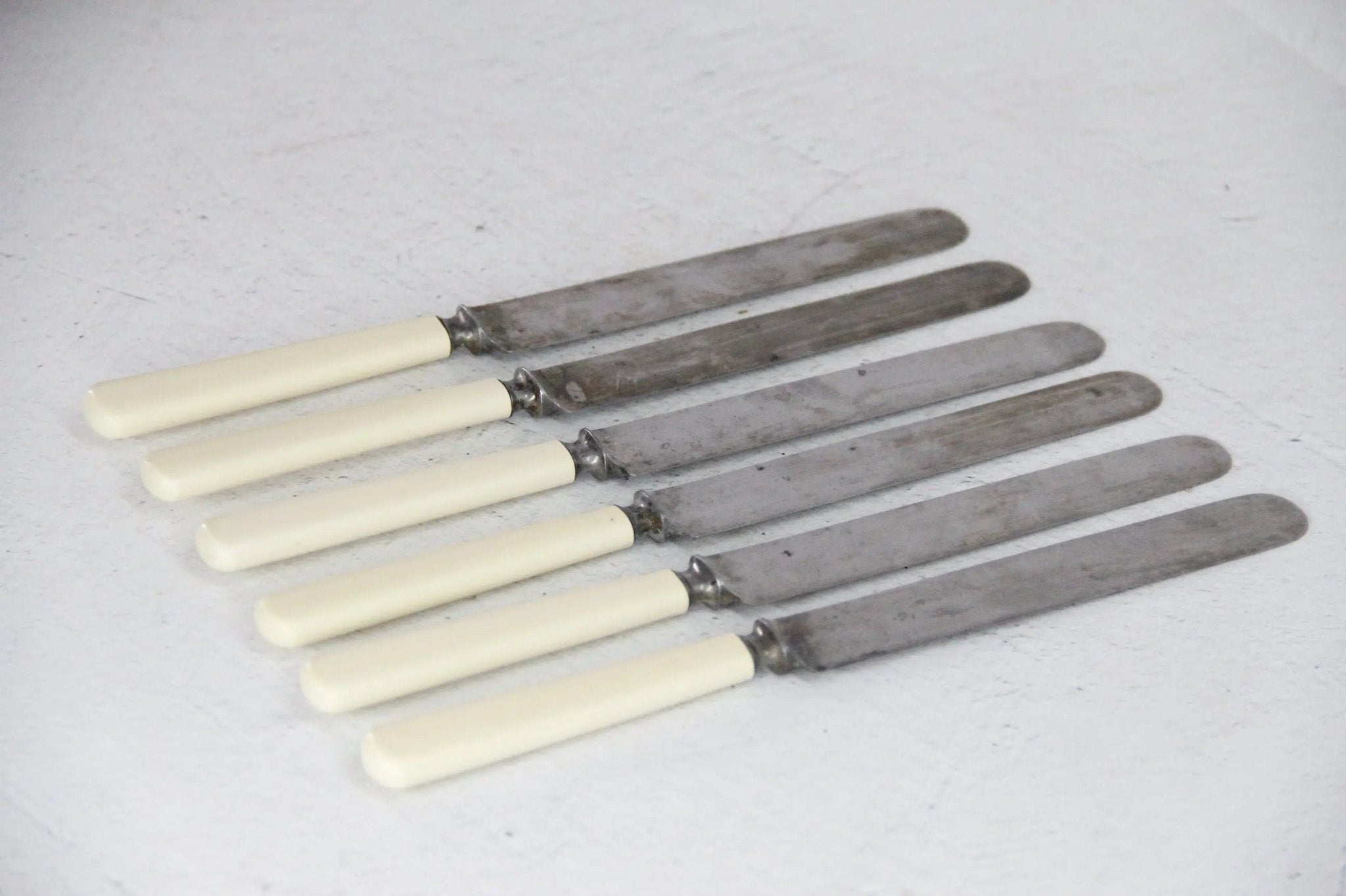 Celluloid Knives | Antique Set of 6 Flatware Dinner Knife - Debra Hall Lifestyle