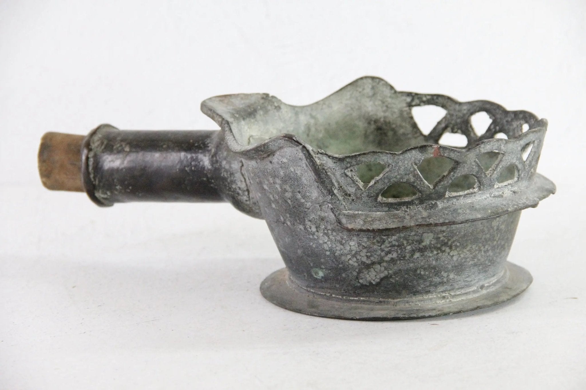 Chinese Silk Iron 18th Century Reticulated Bronze Open Pan - Debra Hall Lifestyle