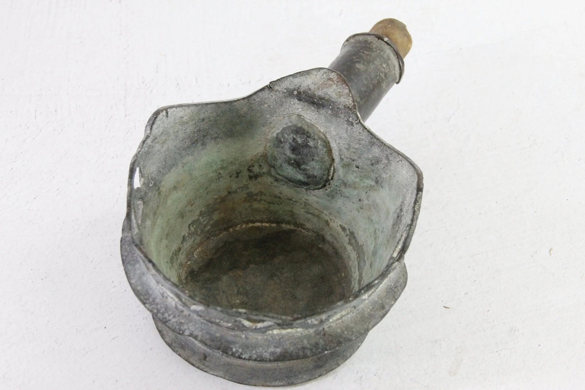 Chinese Silk Iron 18th Century Reticulated Bronze Open Pan - Debra Hall Lifestyle