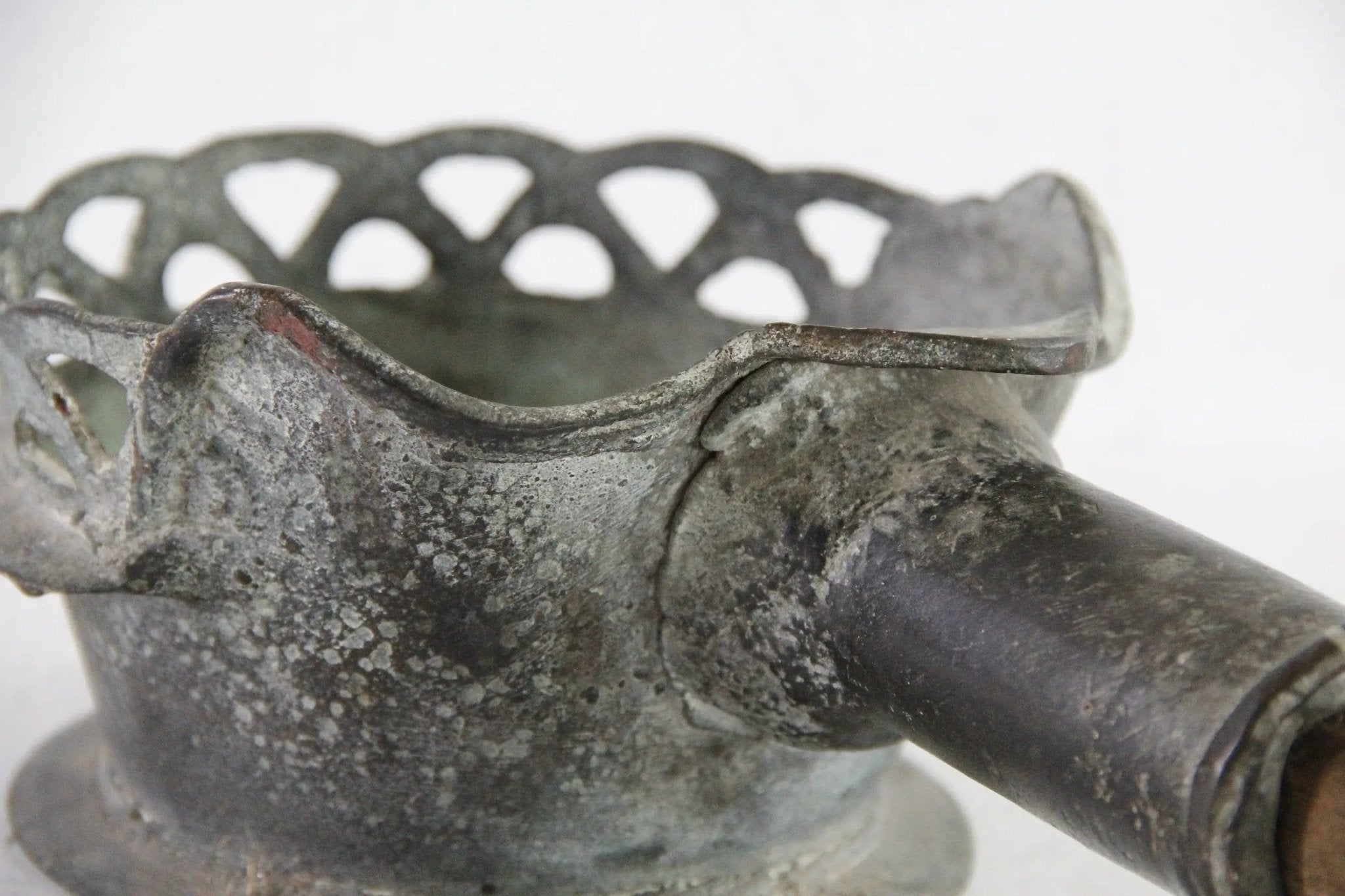 Chinese Silk Iron 18th Century Reticulated Bronze Open Pan - Debra Hall Lifestyle