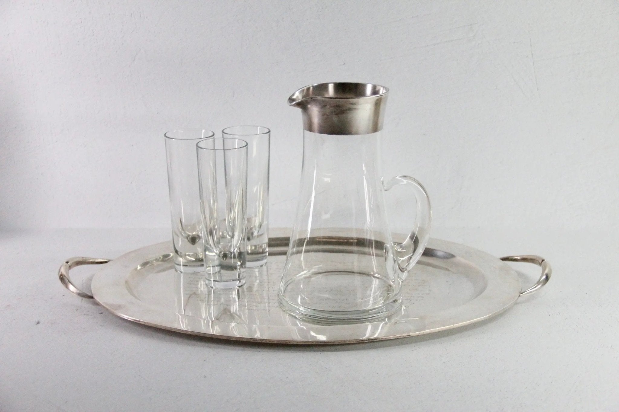 Dorothy Thorpe Pitcher | 64Oz Cocktail With Sterling Band - Debra Hall Lifestyle