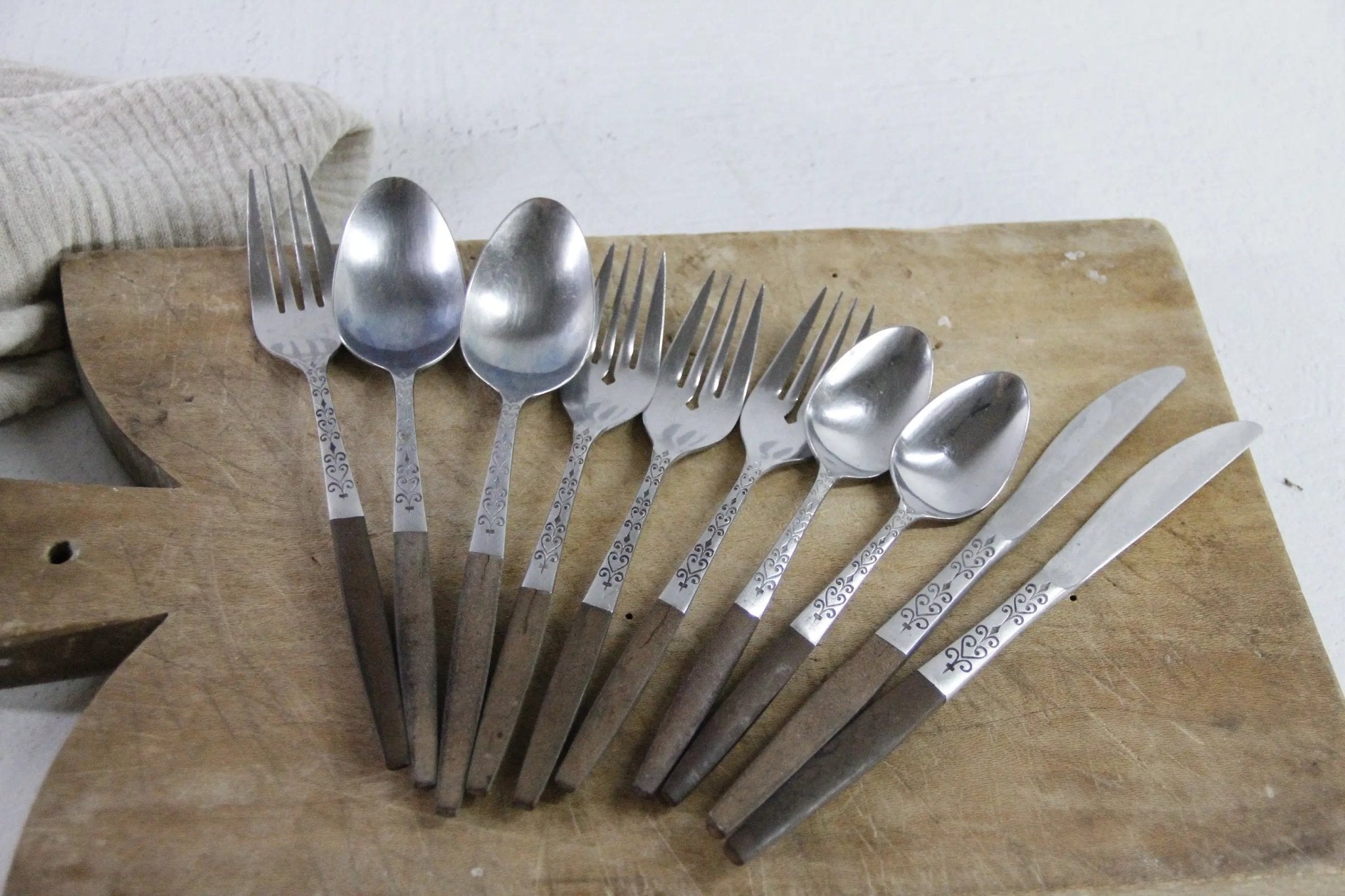 Interpur Flatware | Vintage Midcentury Modern Assorted Set - Debra Hall Lifestyle