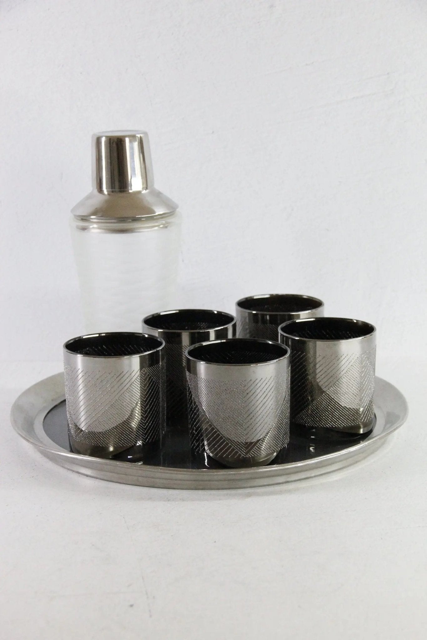 Mid Century Modern Barware | Vintage Shaker, Tray & Rocks Glasses - Debra Hall Lifestyle