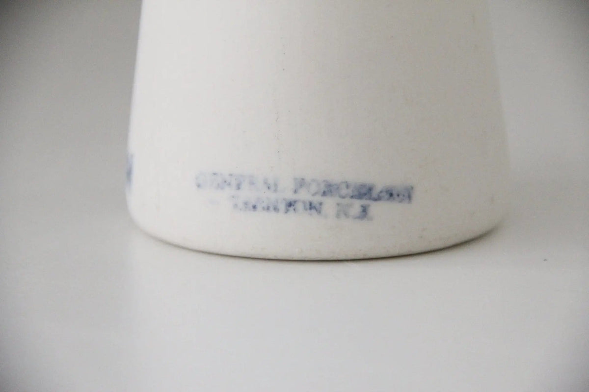 Porcelain Glove Mold | Matte Porcelain - Debra Hall Lifestyle