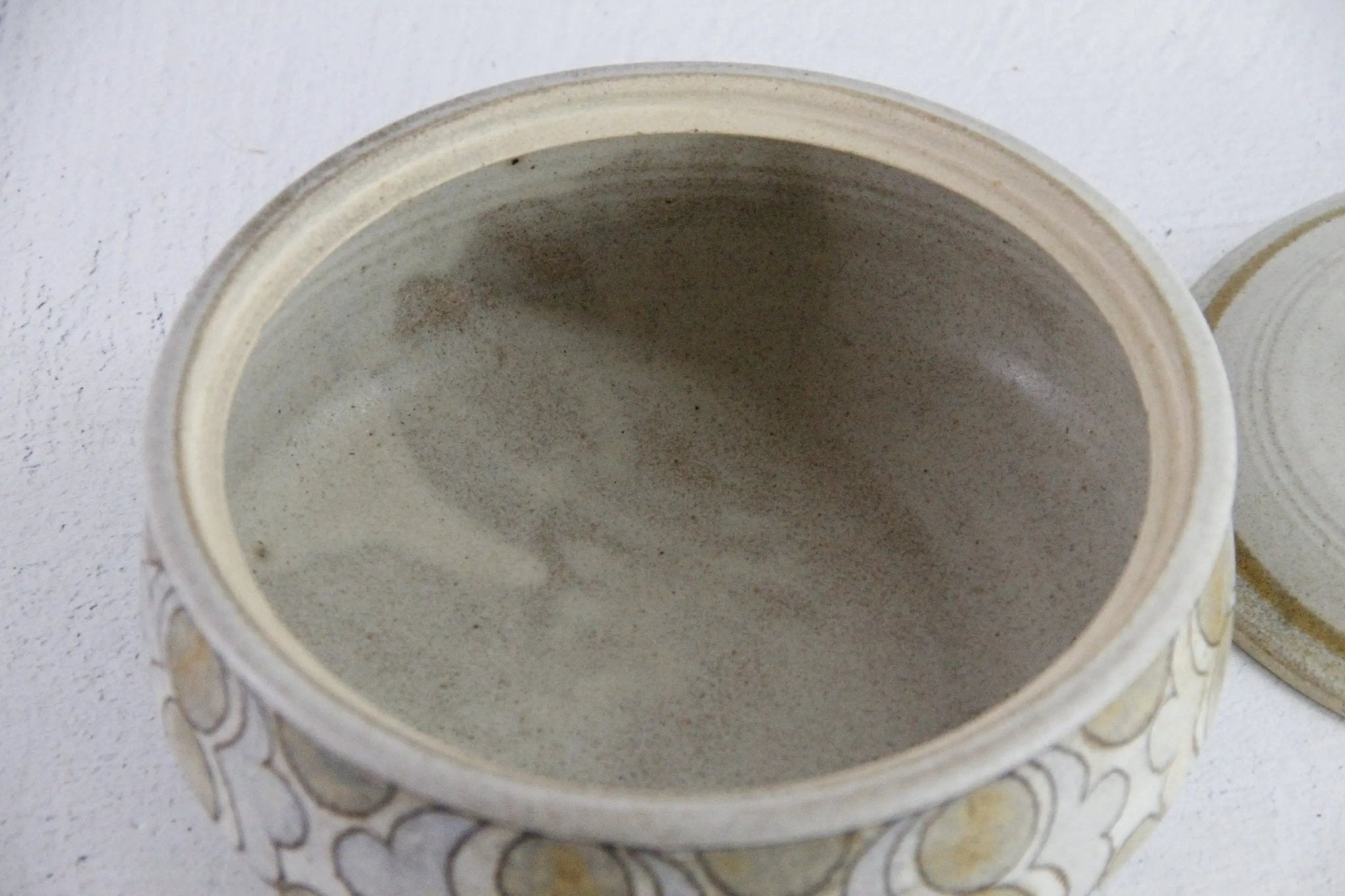Pottery Casserole Dish With Lid | Vintage Studio Ceramic - Debra Hall Lifestyle