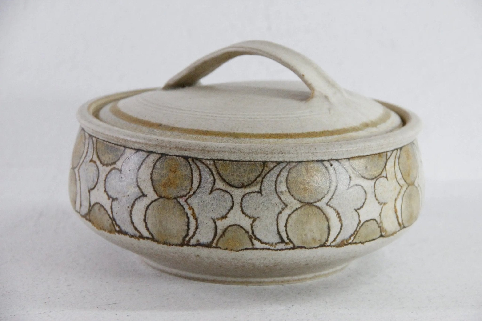 Pottery Casserole Dish With Lid | Vintage Studio Ceramic - Debra Hall Lifestyle