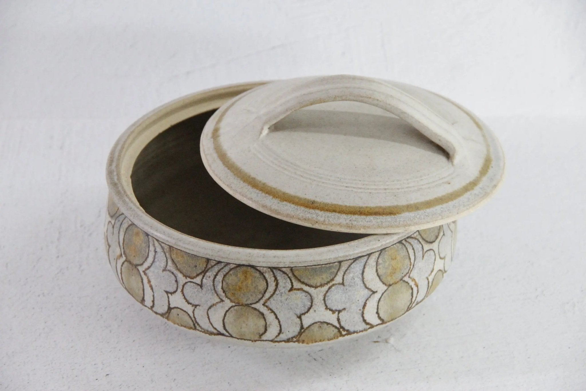 Pottery Casserole Dish With Lid | Vintage Studio Ceramic - Debra Hall Lifestyle