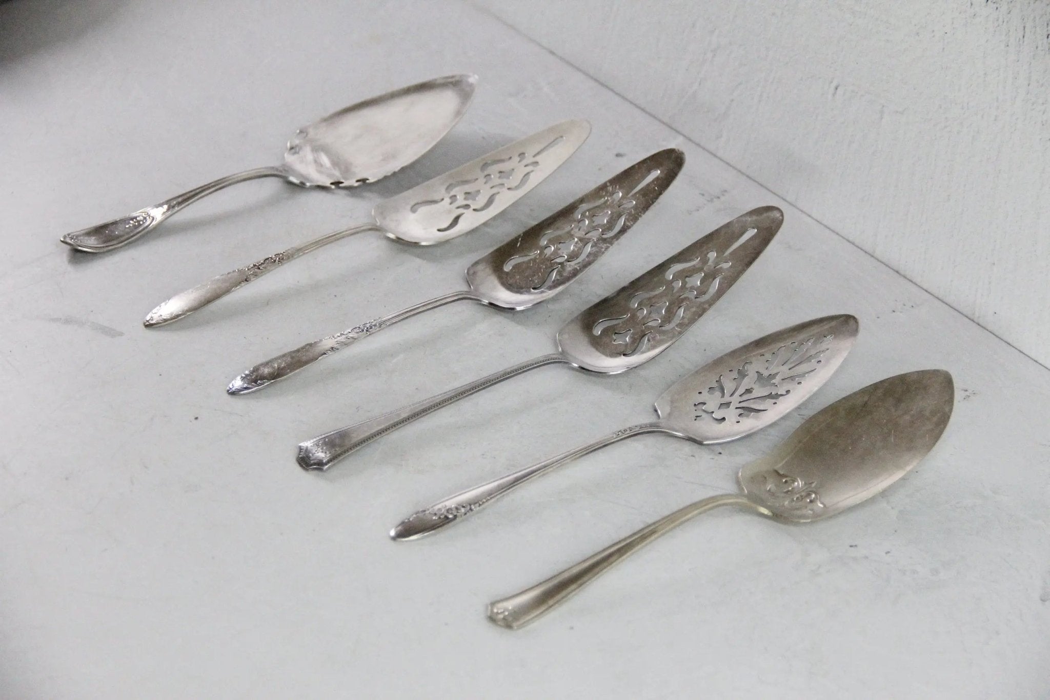 Vintage Cake Server | Silver Pie Tart Serving Utensil - Debra Hall Lifestyle