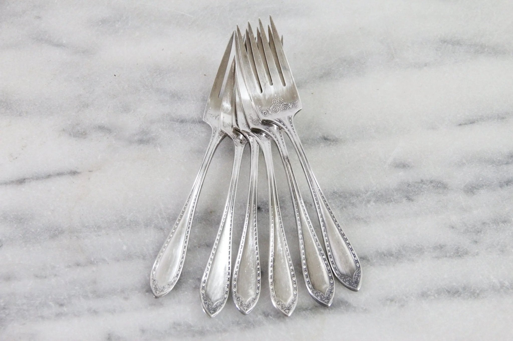 Vintage Dessert Forks Silverplate | Set of 6 Sheraton Pattern 1910 - Debra Hall Lifestyle