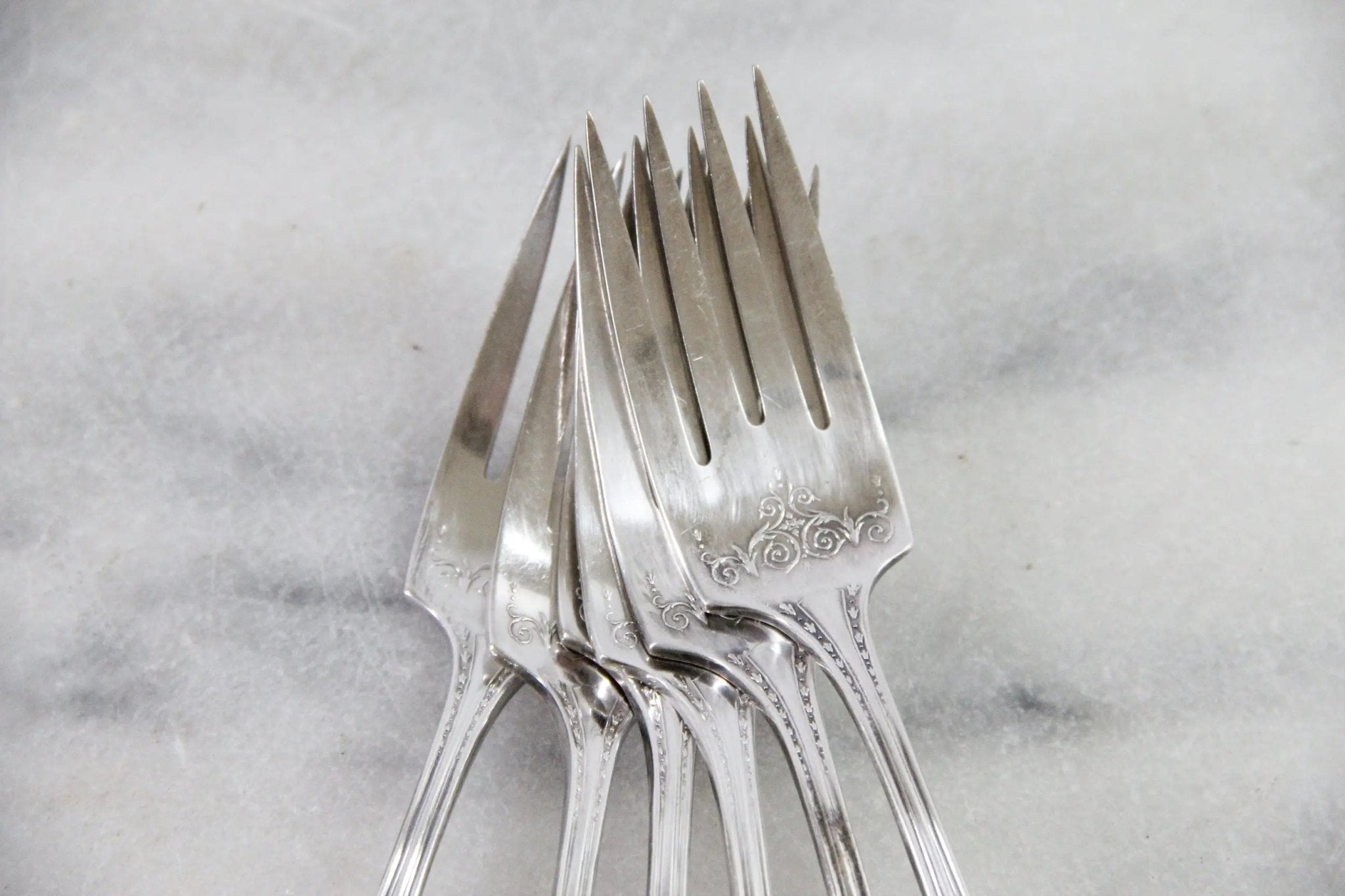 Vintage Dessert Forks Silverplate | Set of 6 Sheraton Pattern 1910 - Debra Hall Lifestyle