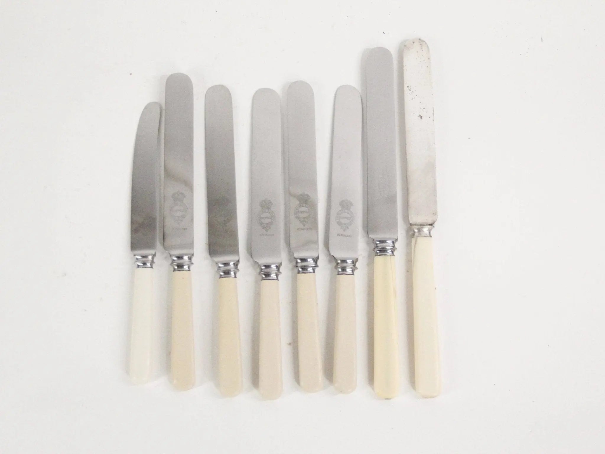 Vintage Flatware Set | Celluloid Dinner Knives 8 Pieces - Debra Hall Lifestyle