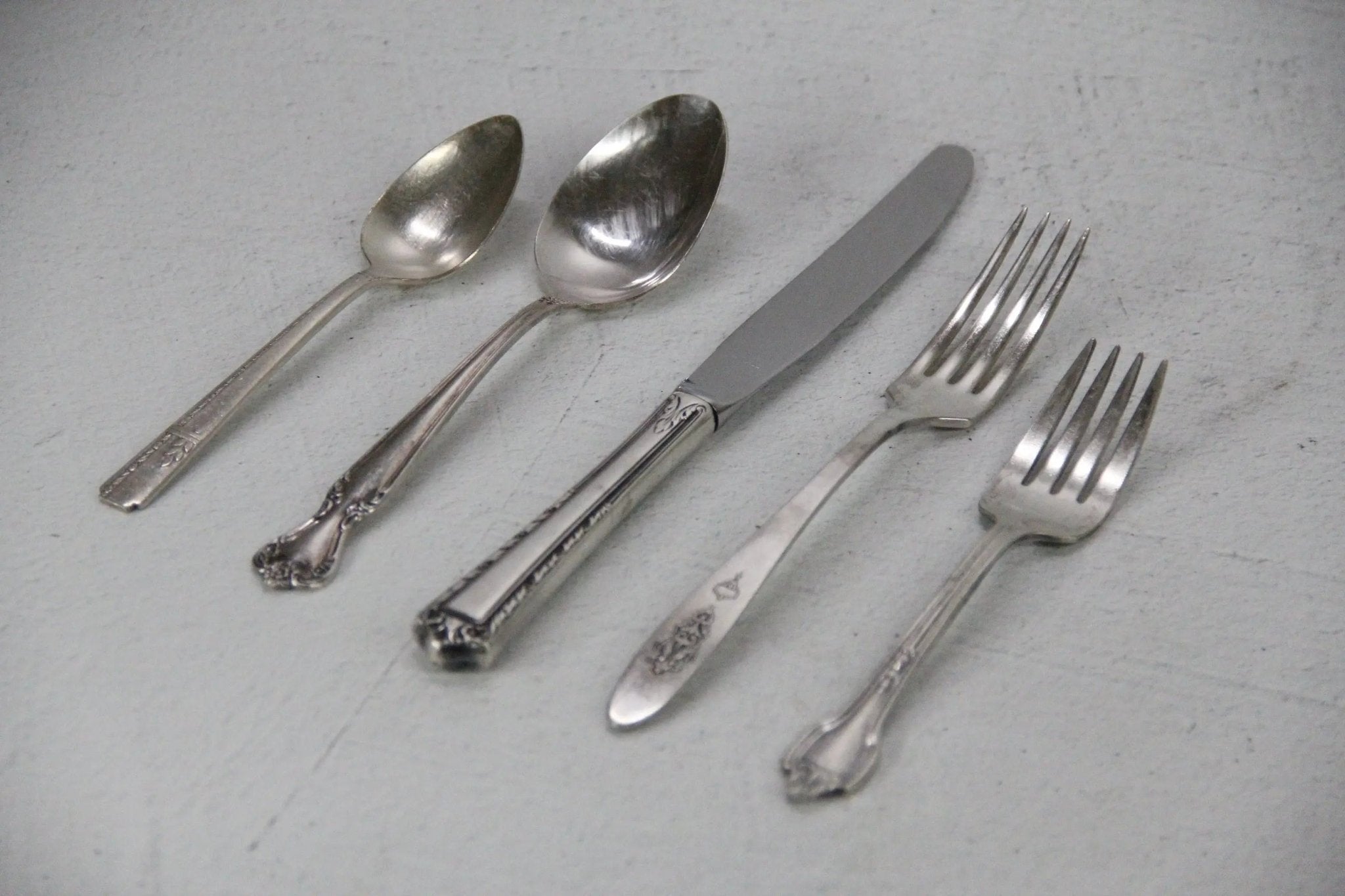 Vintage Flatware Set | Mixed Pattern 5 Piece Place Setting  - Debra Hall Lifestyle