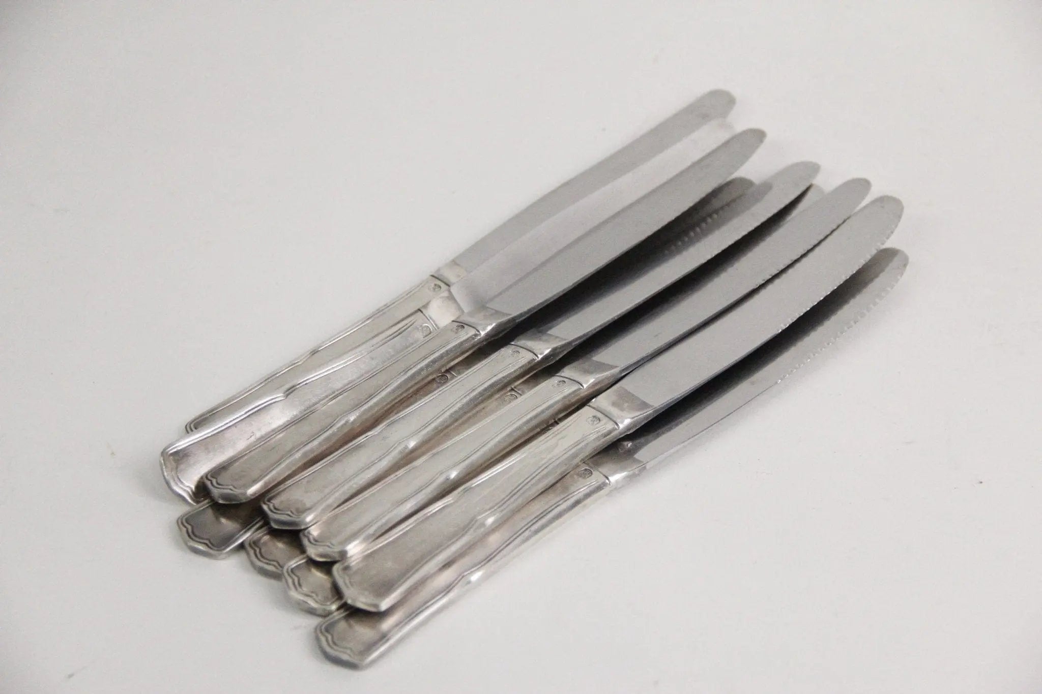 Vintage French Knives | Dinner Flatware Set 5 Pcs. - Debra Hall Lifestyle
