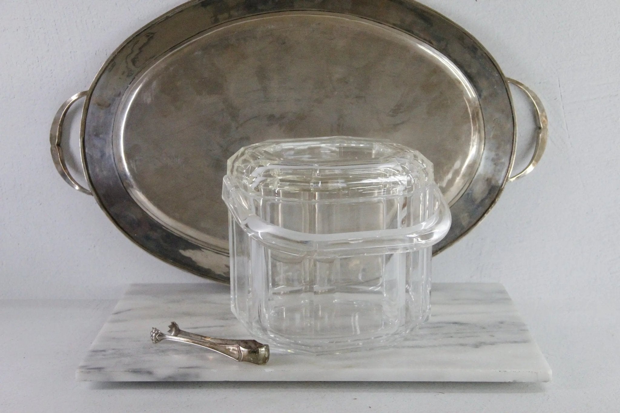 Vintage Lucite Ice Bucket With Lid and Handle | Barware - Debra Hall Lifestyle