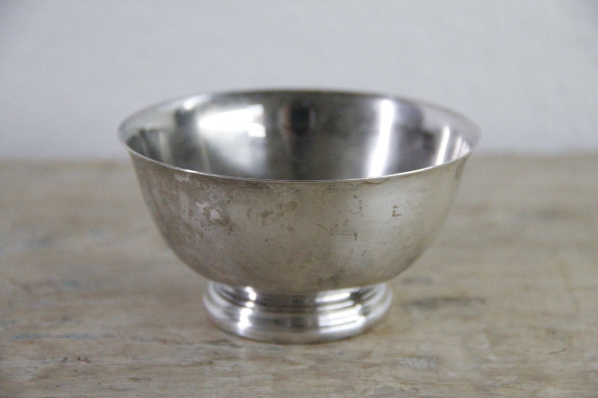 Vintage Oneida Paul Revere Silverplate Footed Bowl Petite 4 Inch - Debra Hall Lifestyle