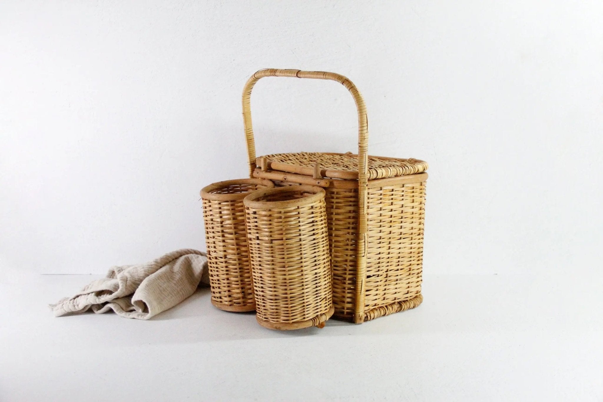 Vintage Picnic Basket Wine Caddy | Wicker 60s French Style - Debra Hall Lifestyle