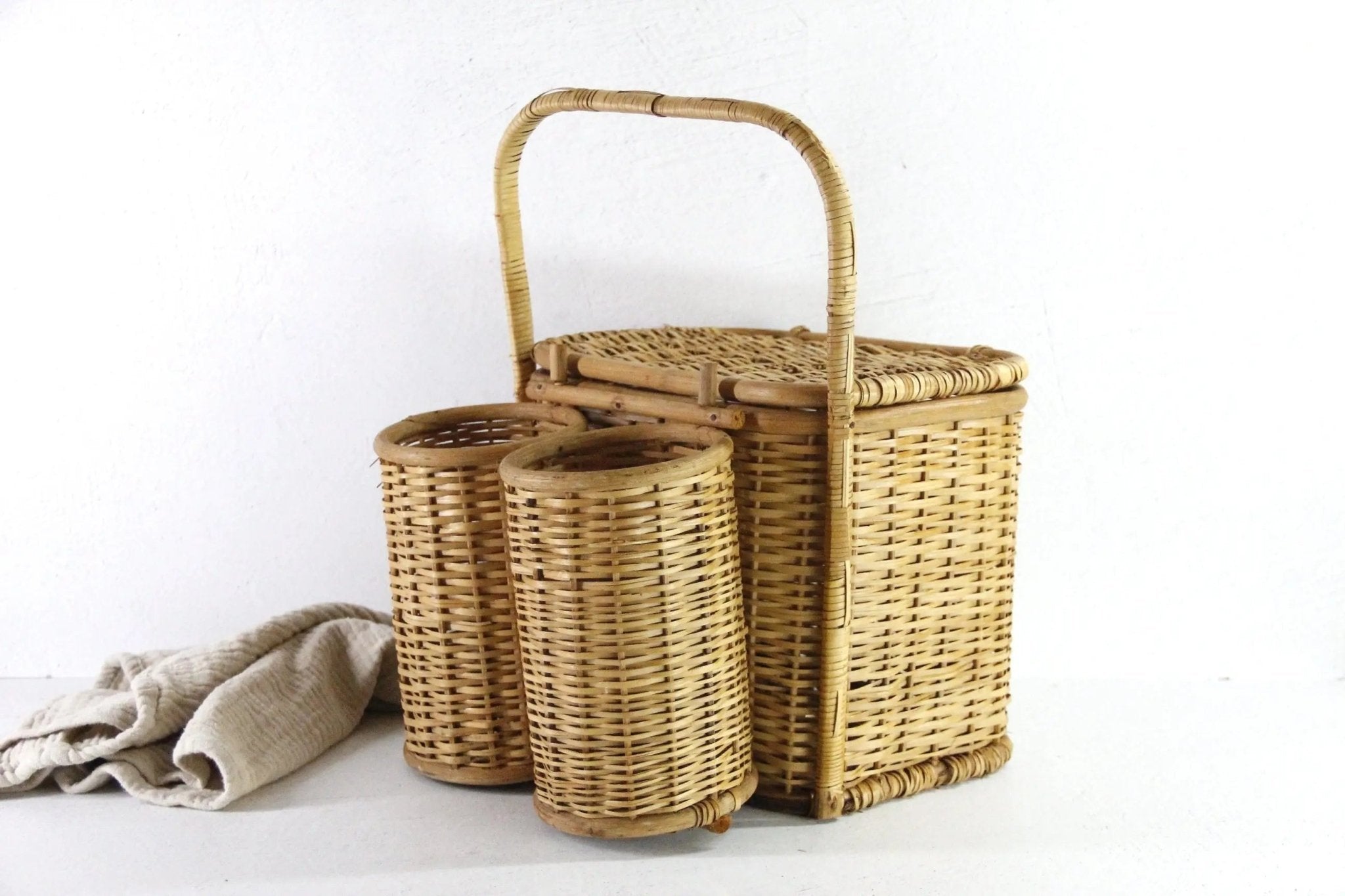 Vintage Picnic Basket Wine Caddy | Wicker 60s French Style - Debra Hall Lifestyle