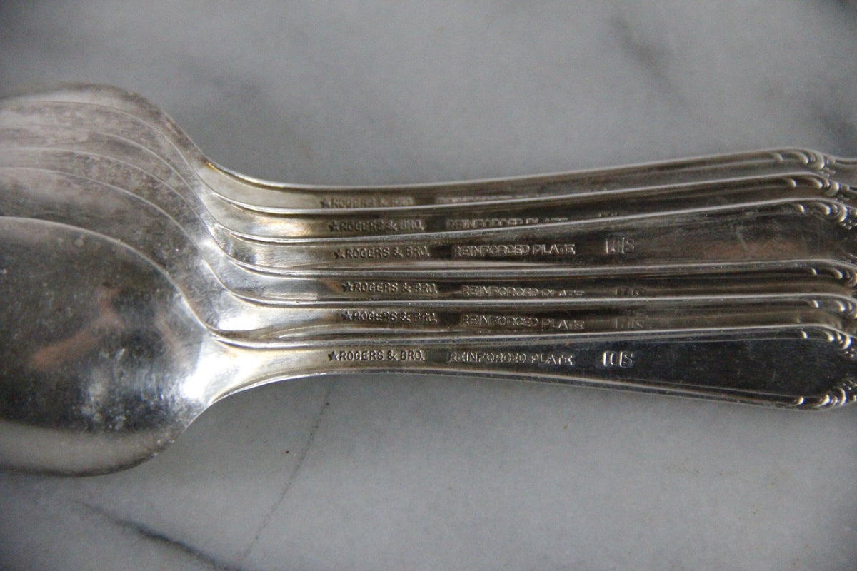 Vintage Rogers & Bro. Silverplate Flatware Set for 6 | 24 Piece - Debra Hall Lifestyle