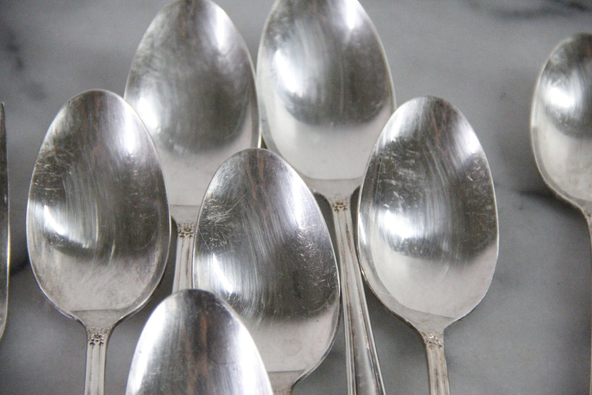 Vintage Rogers & Bro. Silverplate Flatware Set for 6 | 24 Piece - Debra Hall Lifestyle