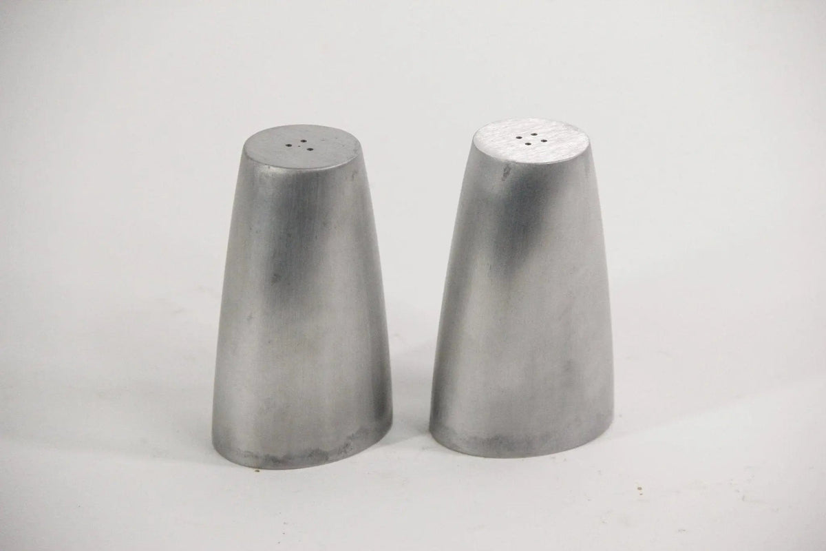 Vintage Salt and Pepper Shakers | Modernist Nickel - Debra Hall Lifestyle
