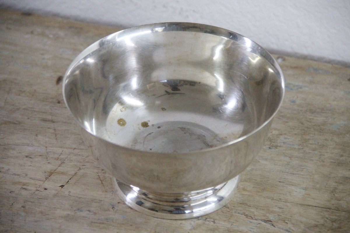 Vintage Sheridan Silverplate Pedestal Bowl Footed Serving Bowl - Debra Hall Lifestyle