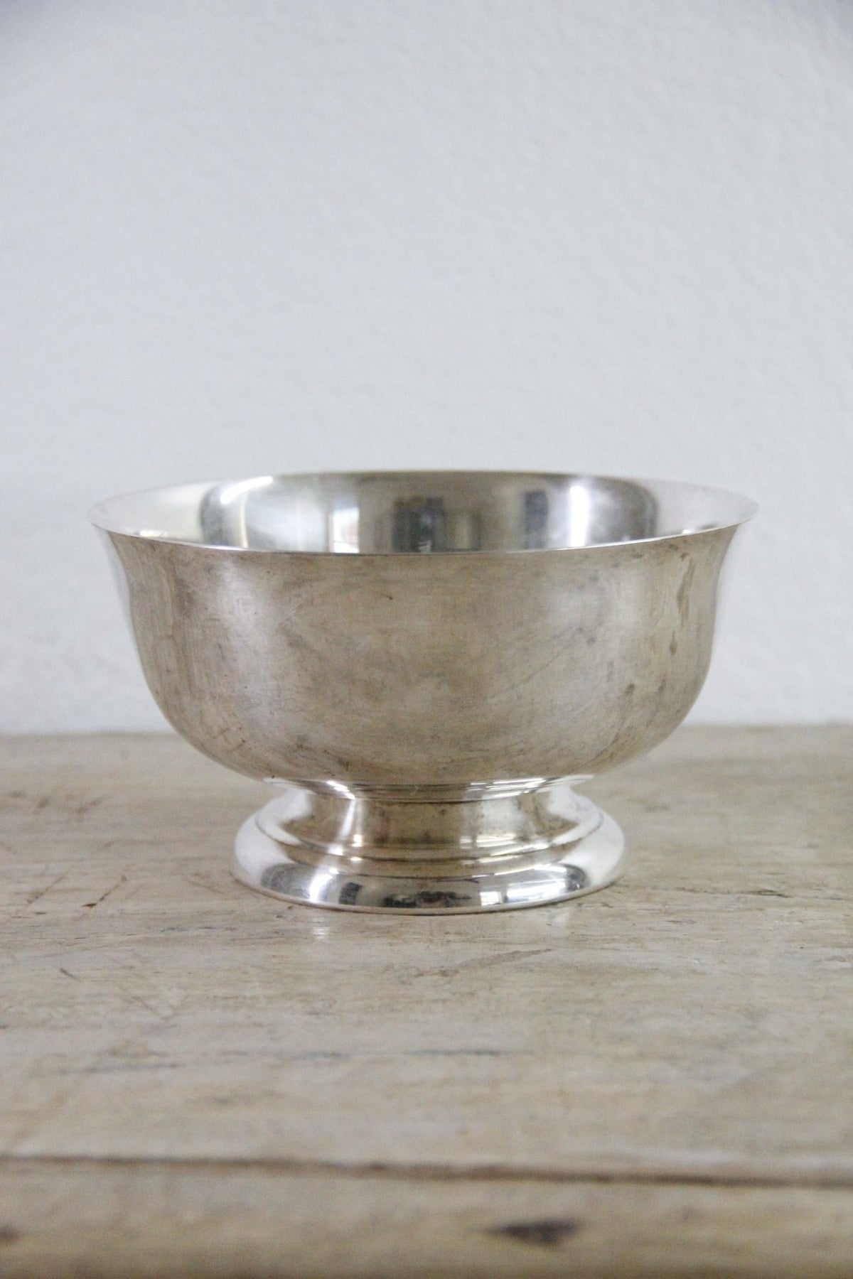 Vintage Sheridan Silverplate Pedestal Bowl Footed Serving Bowl - Debra Hall Lifestyle