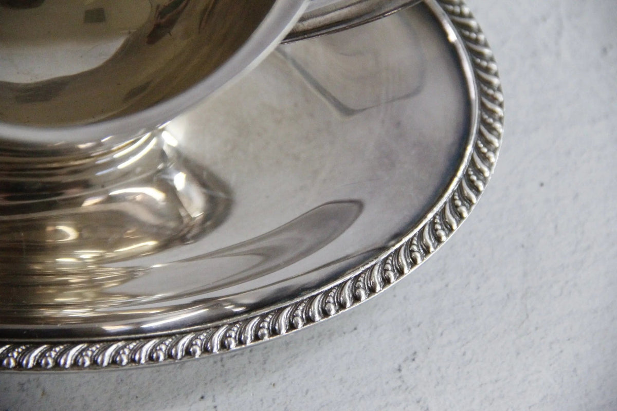 Vintage Silver-Plated Gravy Boat W/ Handle & Attached Underplate, WM Rogers - Debra Hall Lifestyle