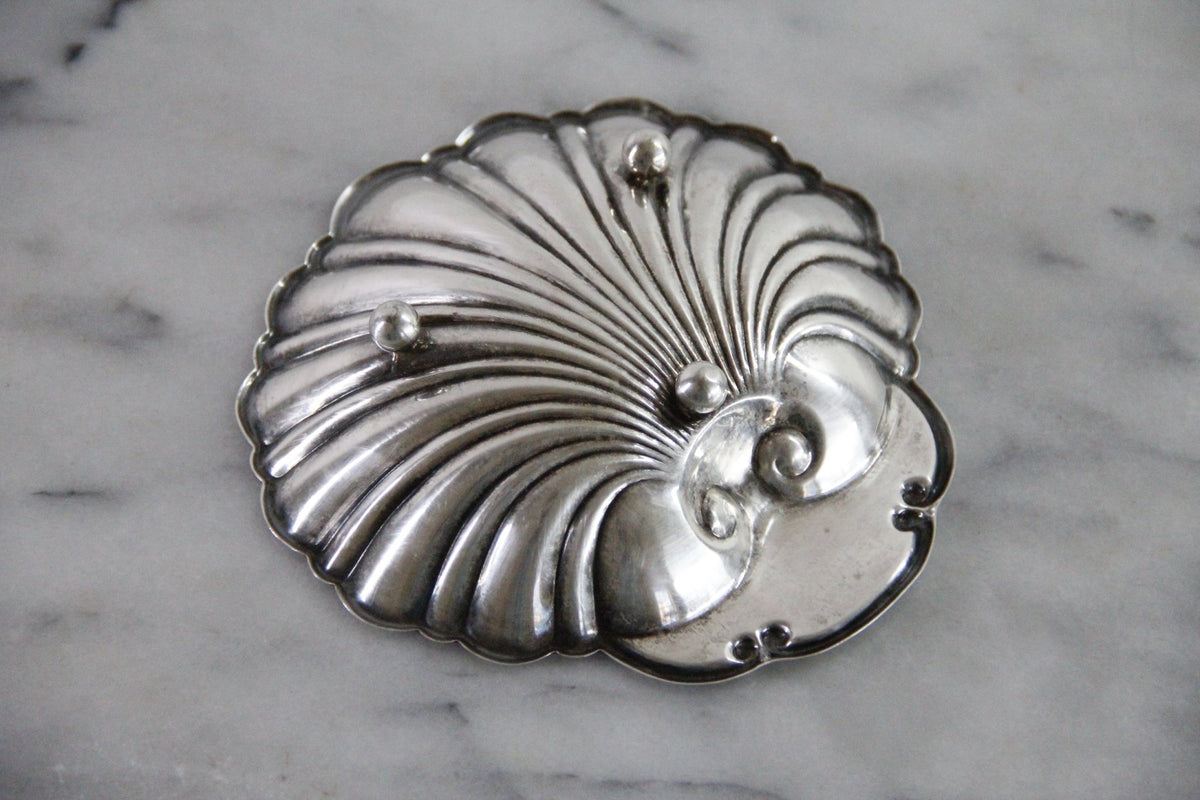 Vintage Sterling Silver Shell Dish Footed Scallop Bowl - Debra Hall Lifestyle
