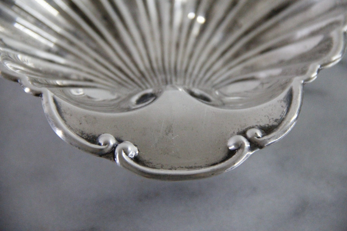 Vintage Sterling Silver Shell Dish Footed Scallop Bowl - Debra Hall Lifestyle