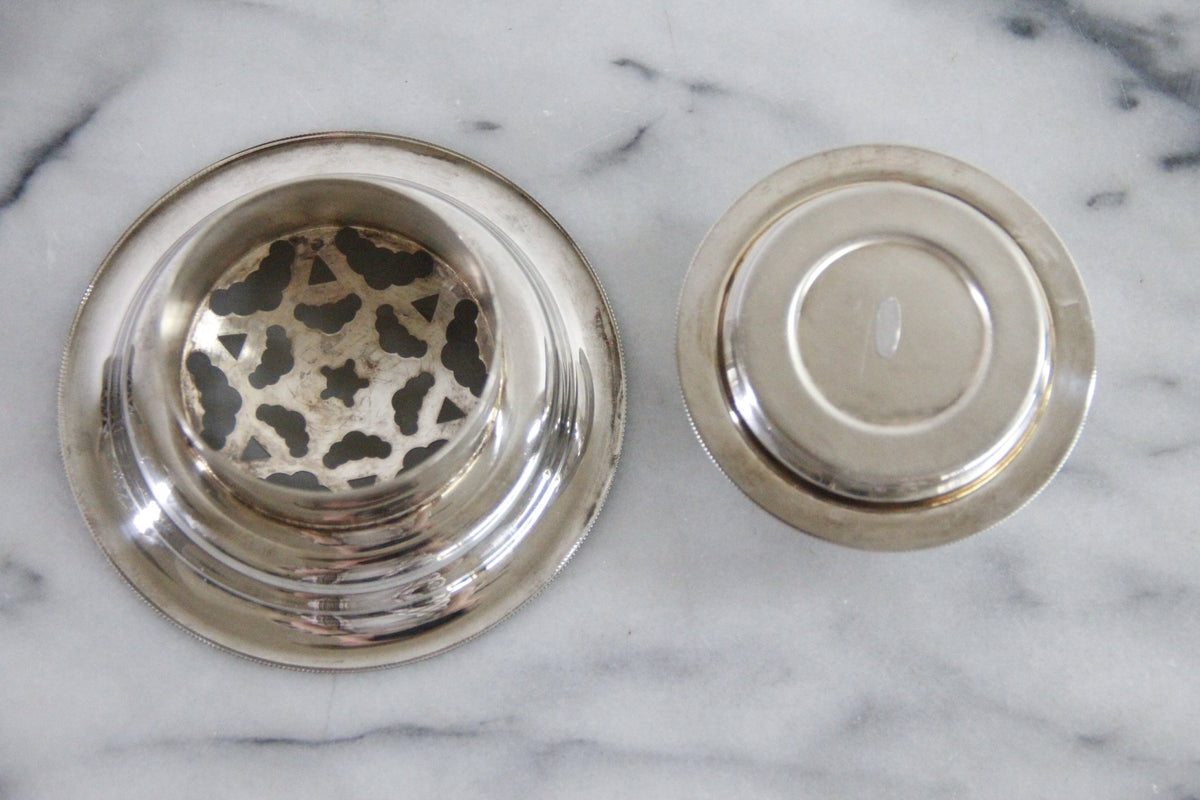 Vintage William Adams Butter Curler | Italian Silverplate Coquillor - Debra Hall Lifestyle
