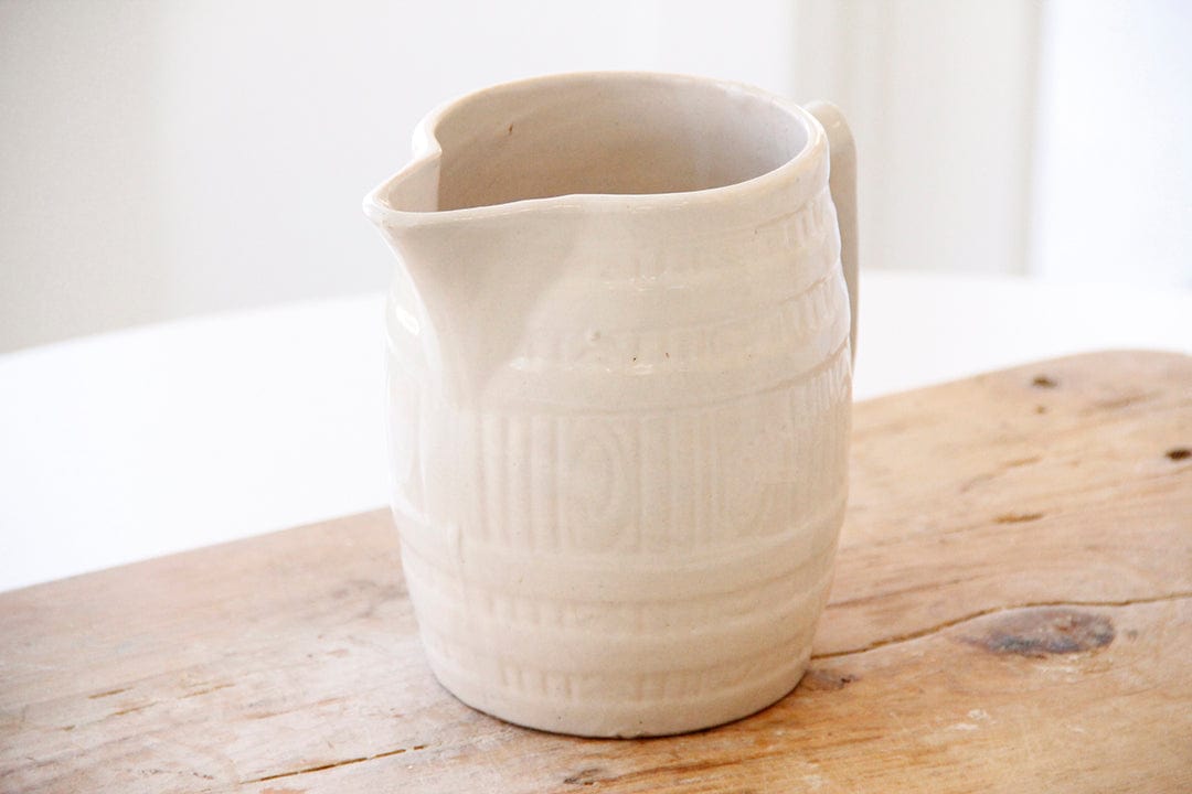 White Pottery Pitcher | Serveware pottery